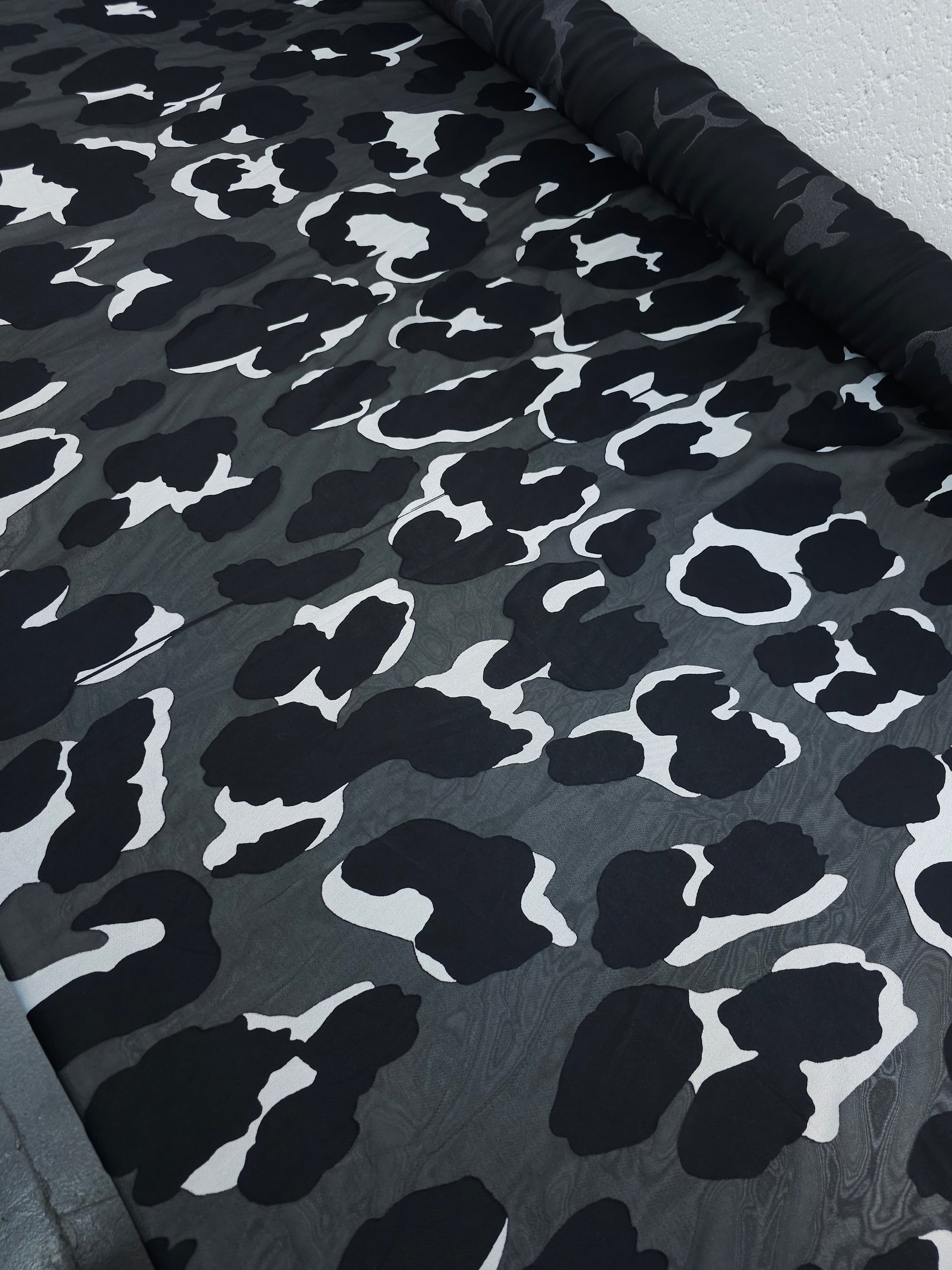 Black Leopard Jacquard