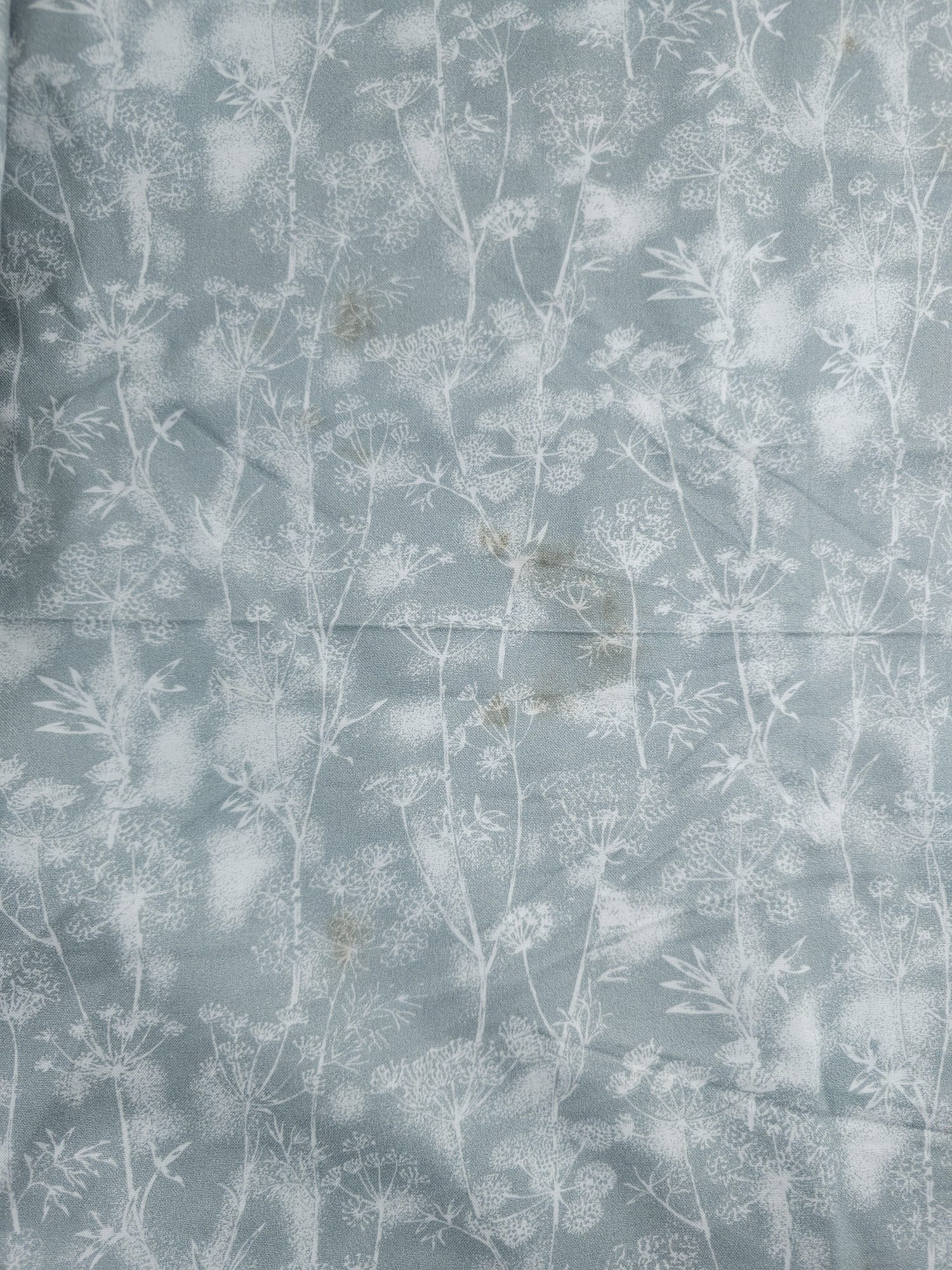 Frosty Vine Cotton (Defect) - 2.2m Piece