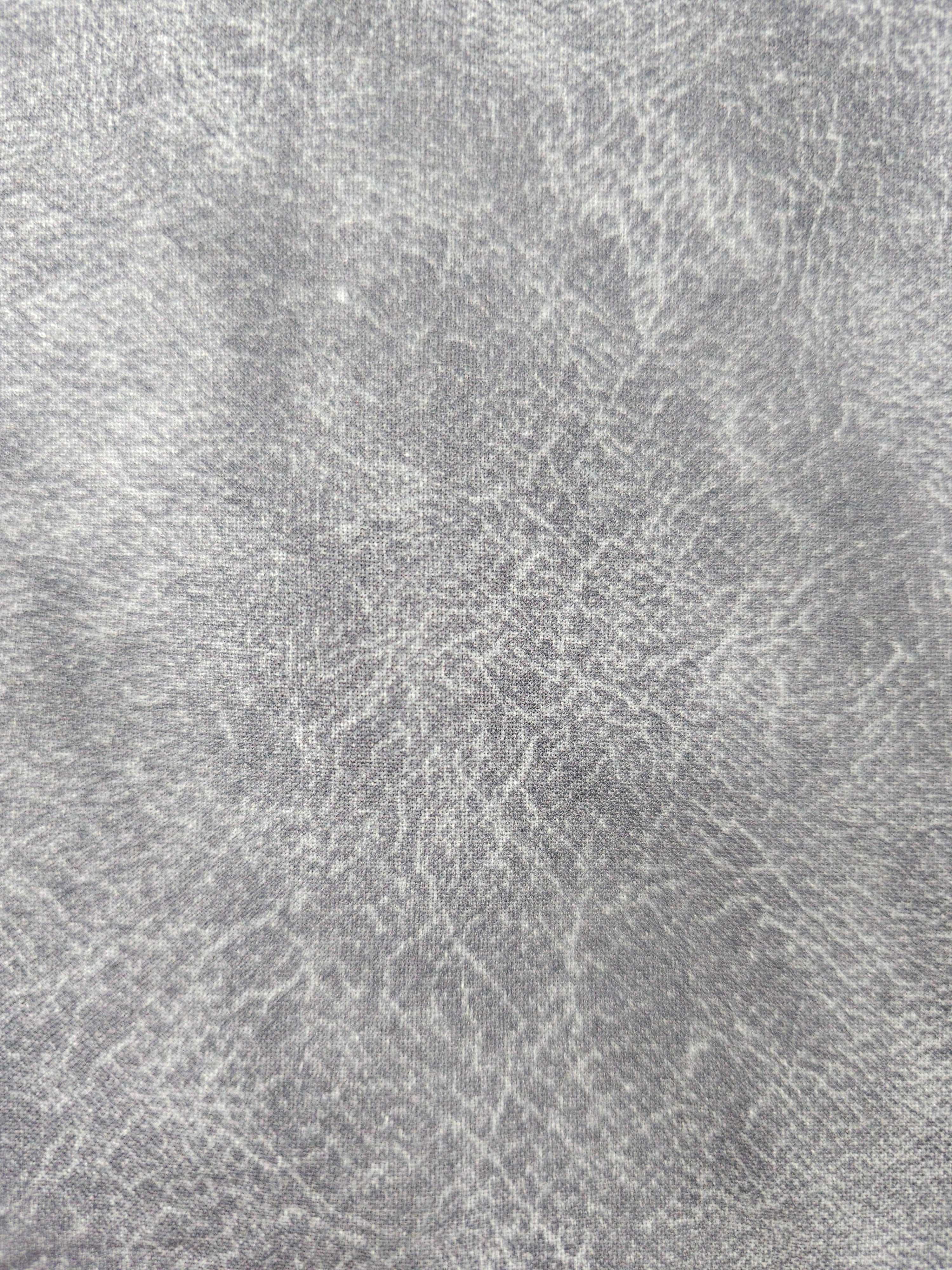 Mid grey crackle Cotton- 2.6m piece