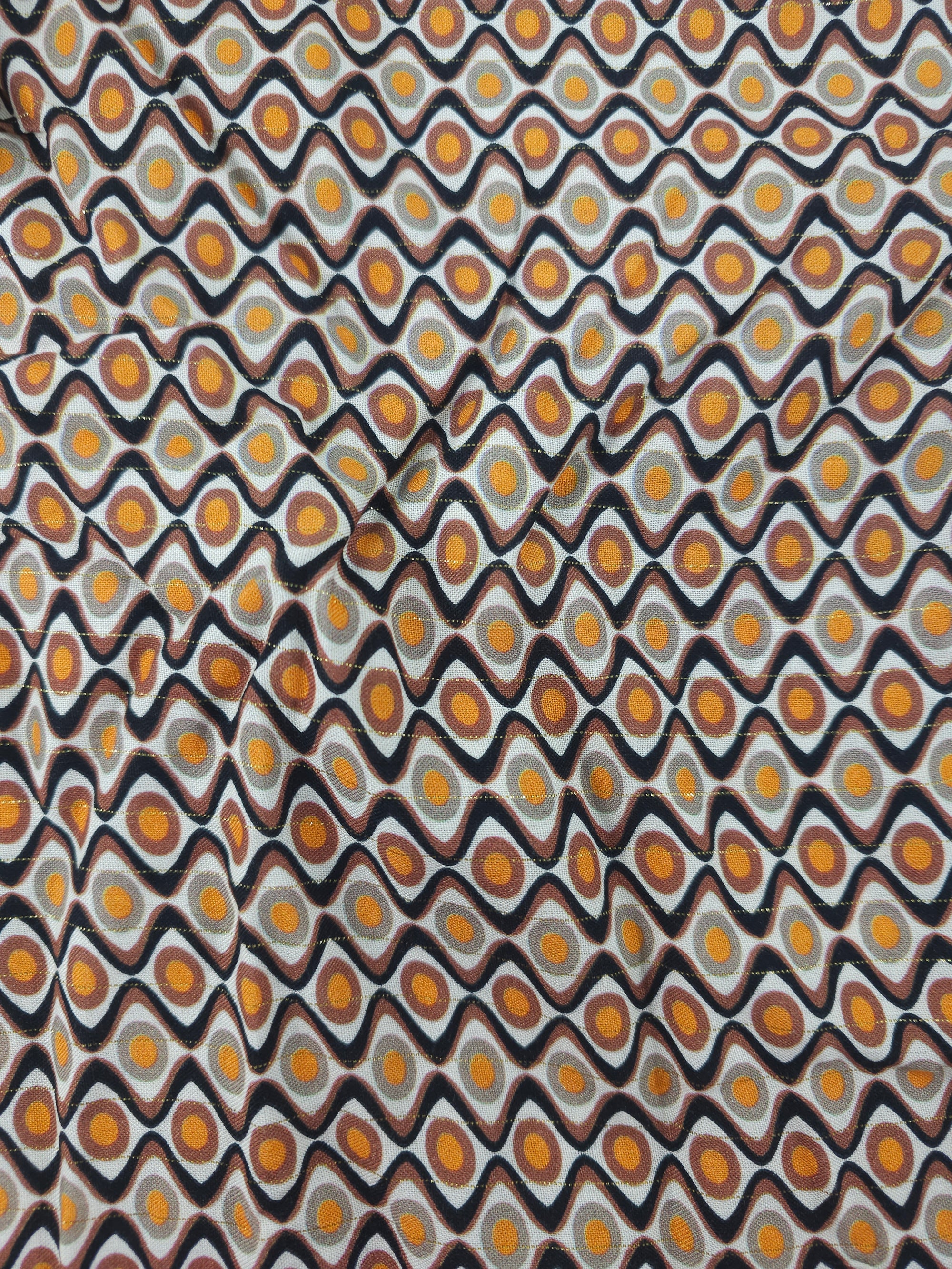 Retro repeat Viscose- 1.2m piece