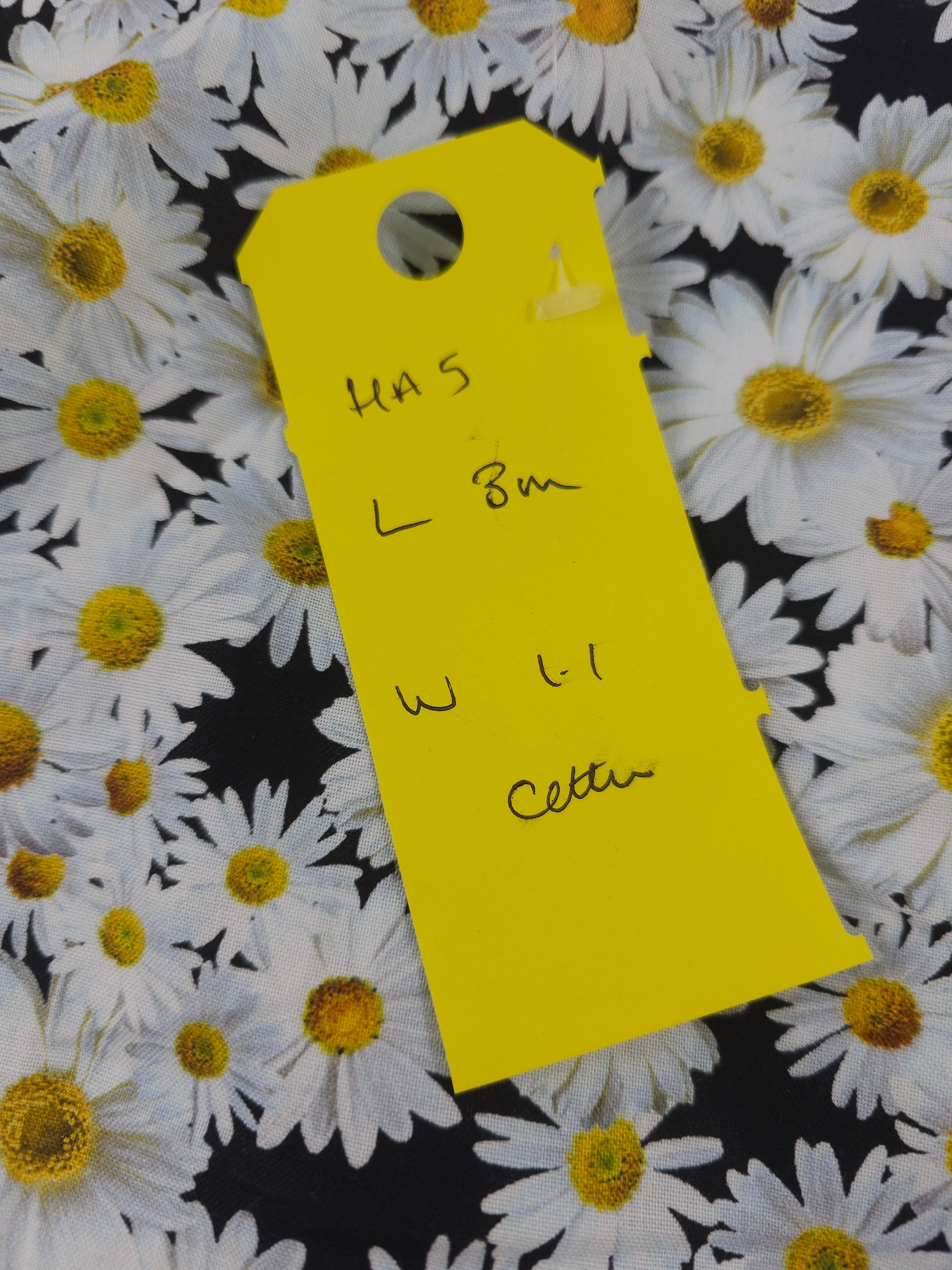 Dark daisy Cotton- 3m piece