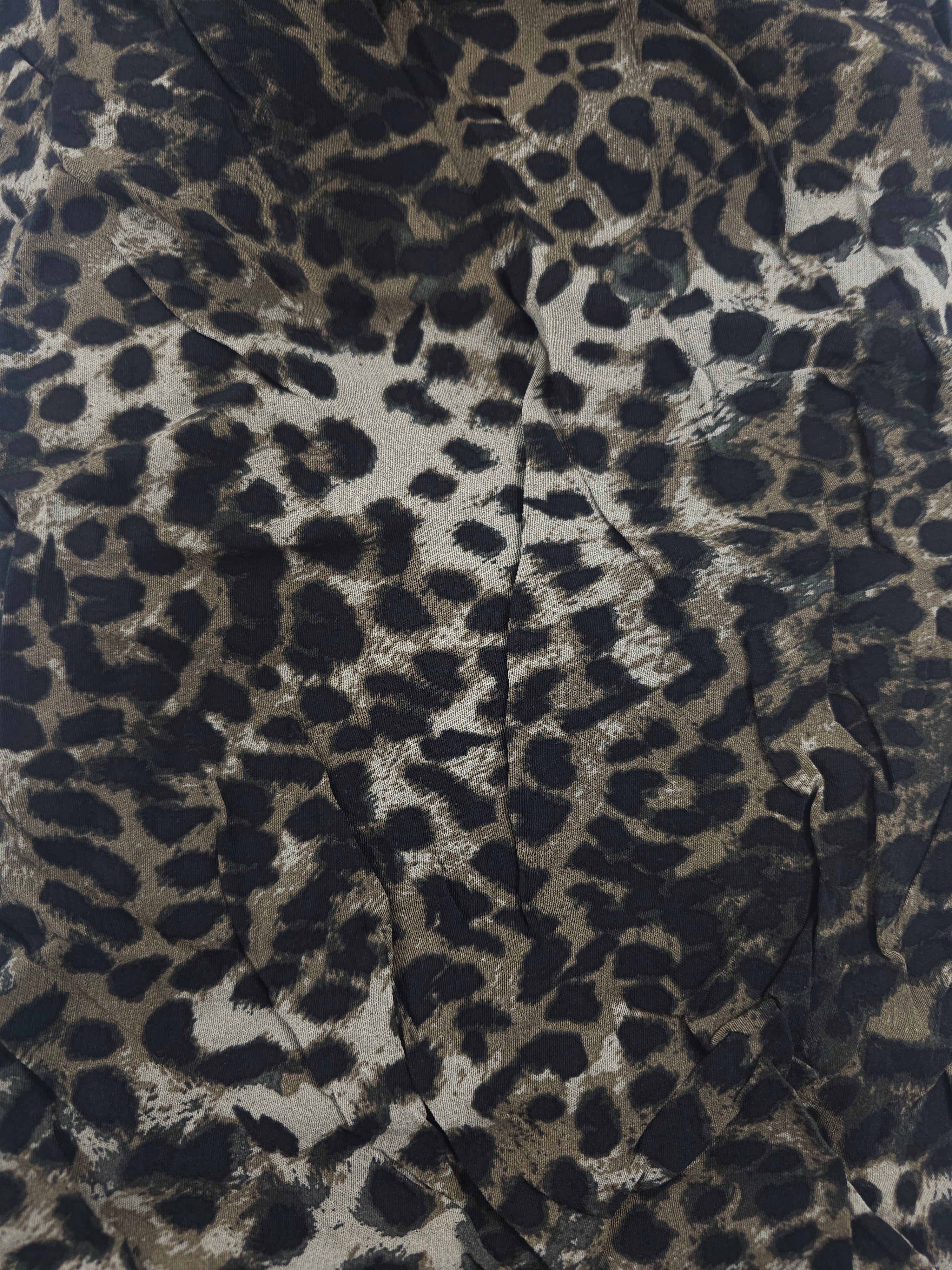 Dark cheetah Viscose crepe- 2m piece