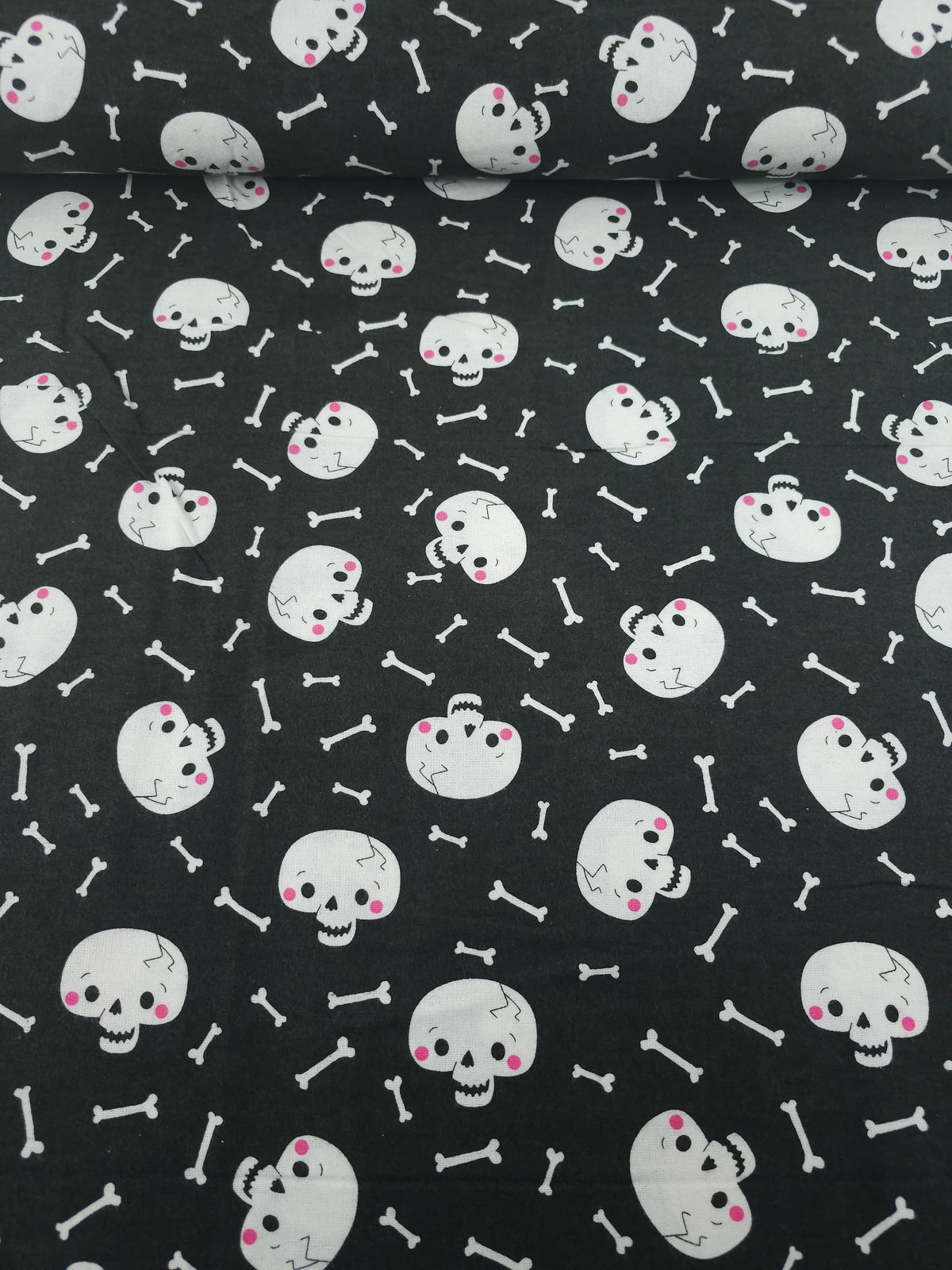 Happy Skull And Bones Lightweight Flannel Cotton