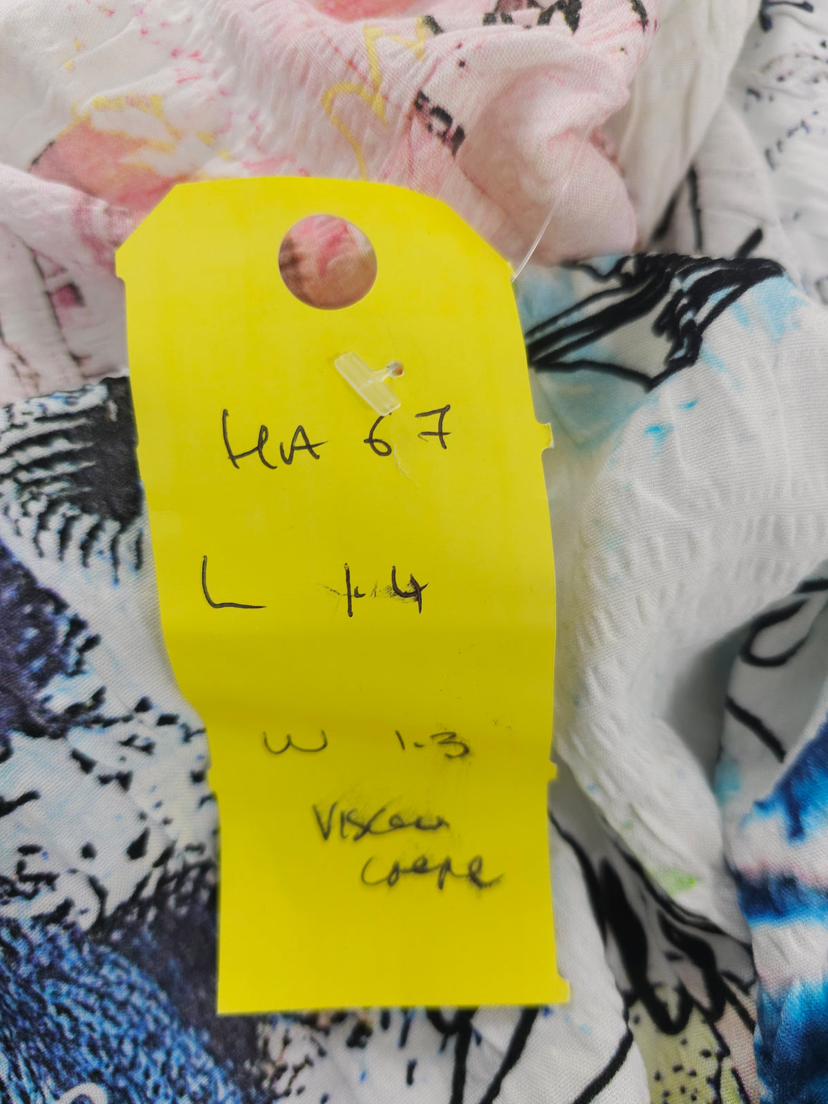 Doodle time Viscose crepe- 1.4m piece