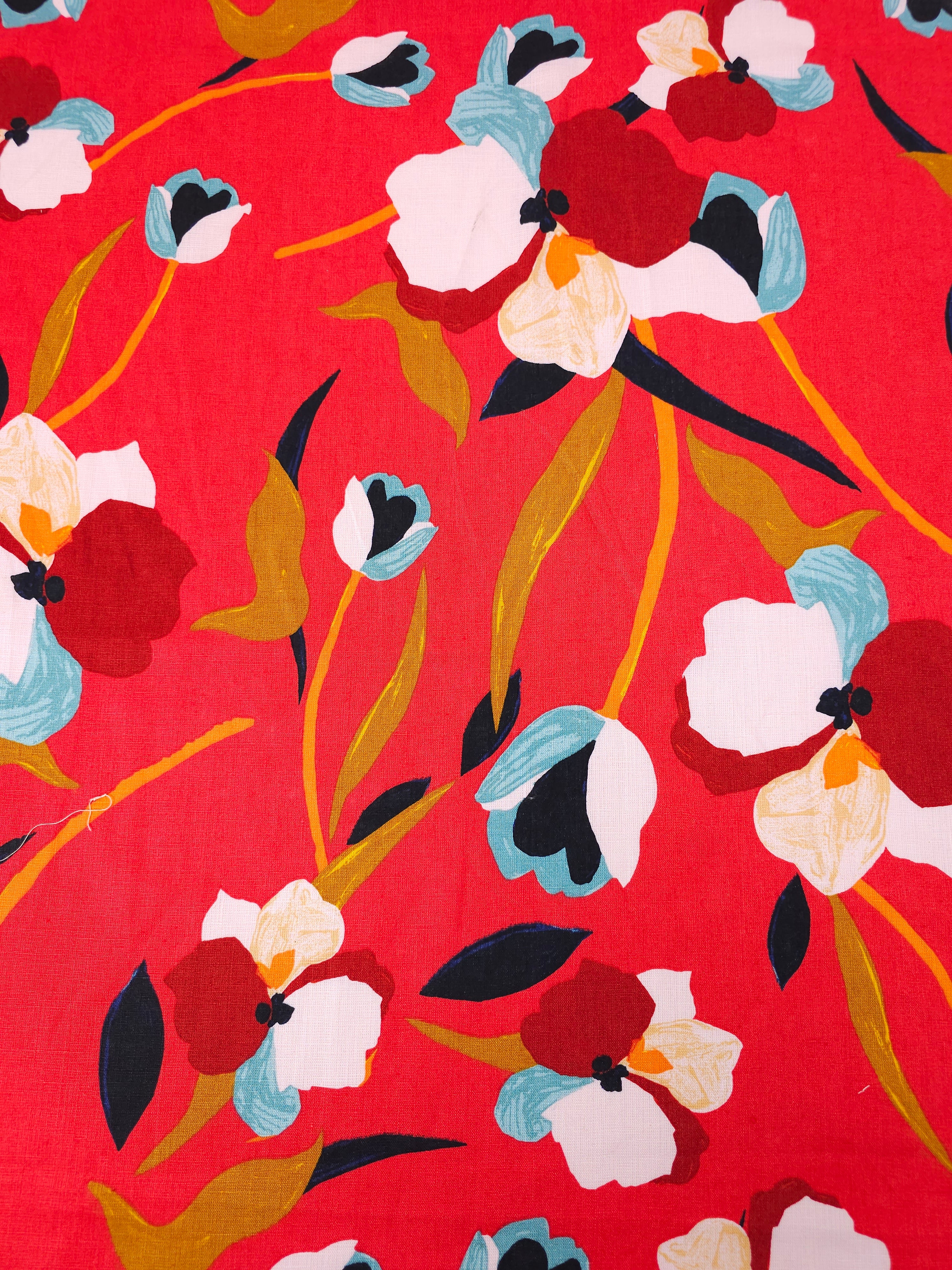 Red/Blue Watercolour Tulip Linen