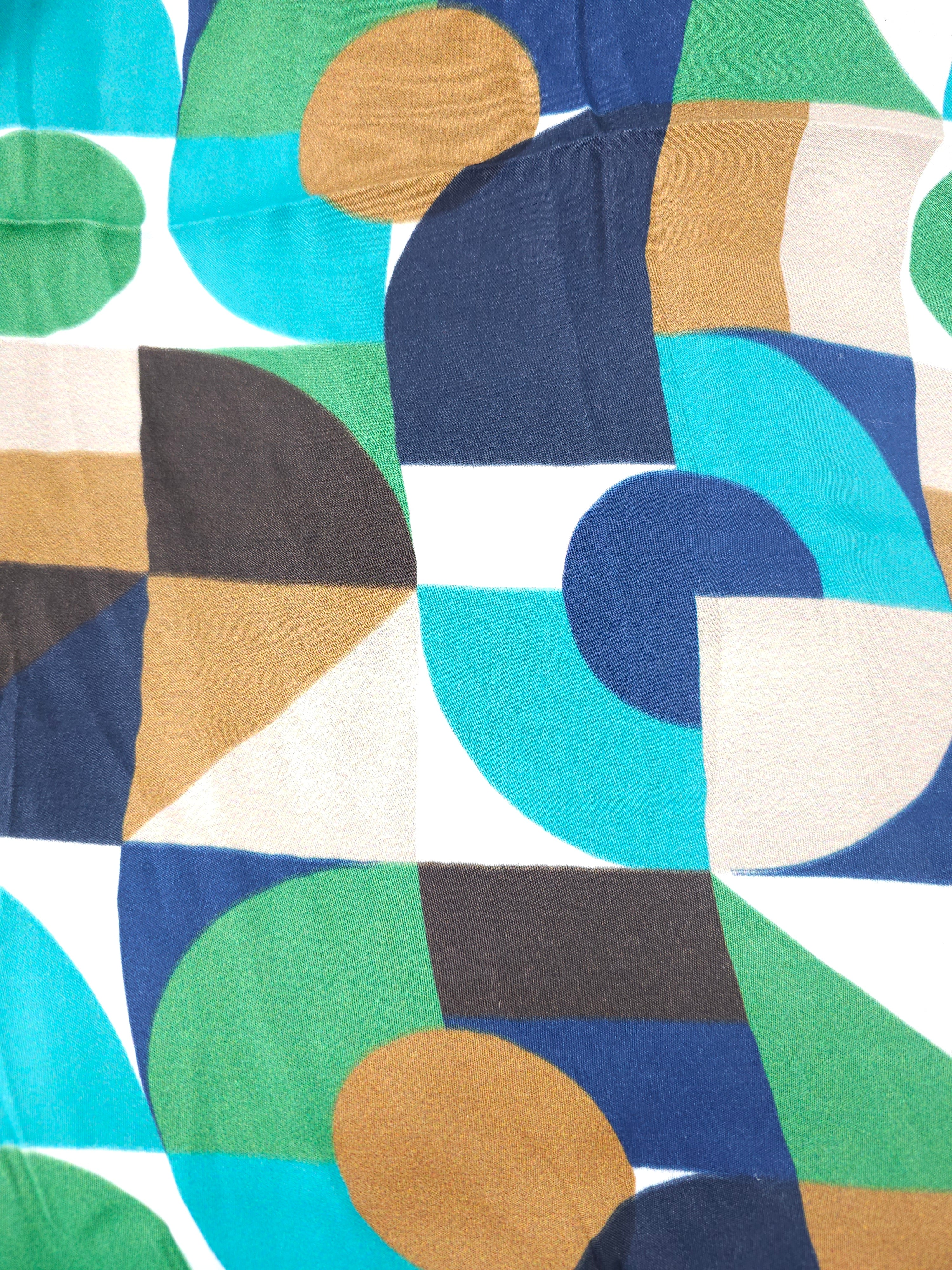 Geometric form Viscose sateen- 5.5m piece