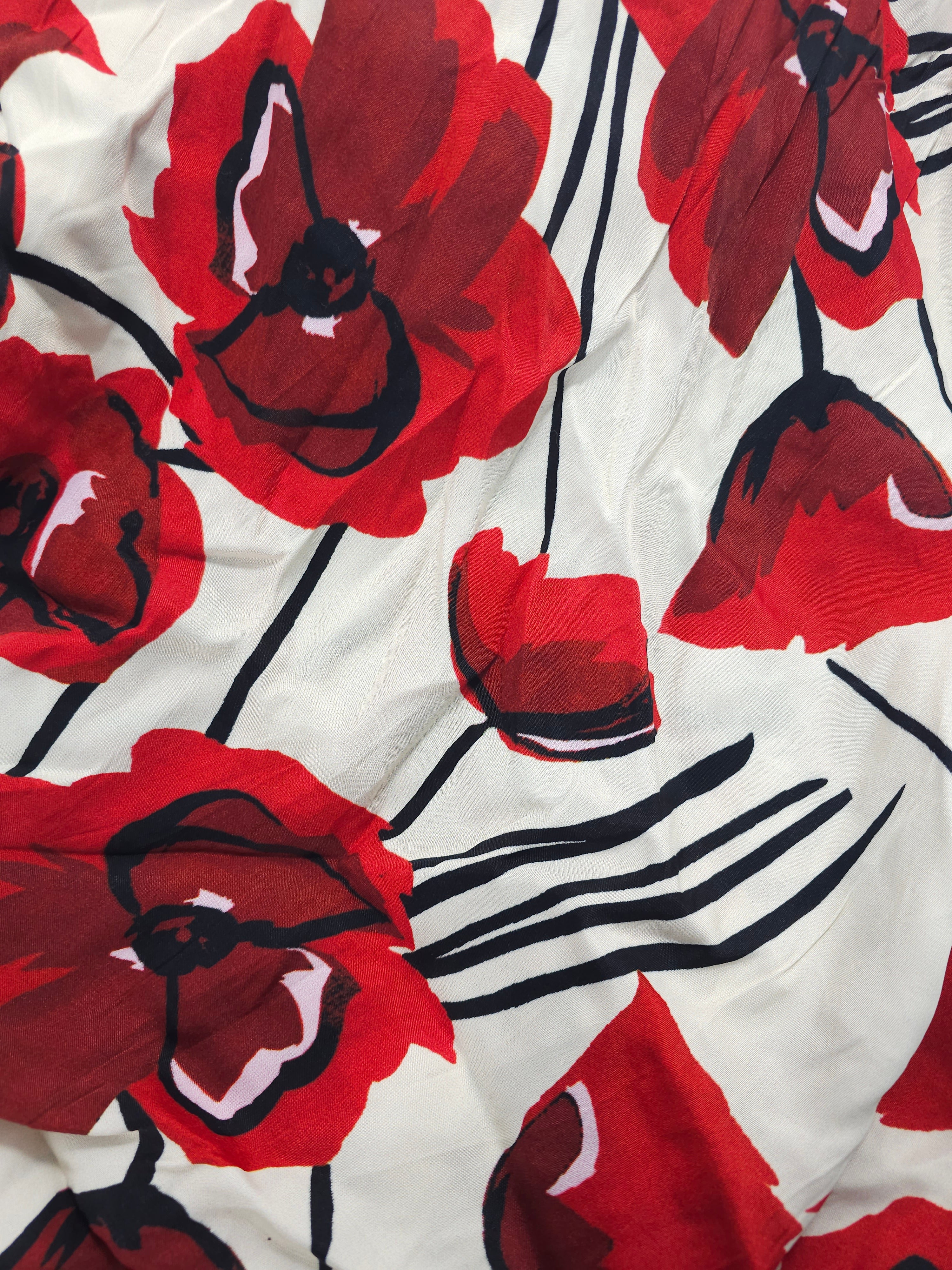 Red poppy Viscose sateen- 2.5m piece