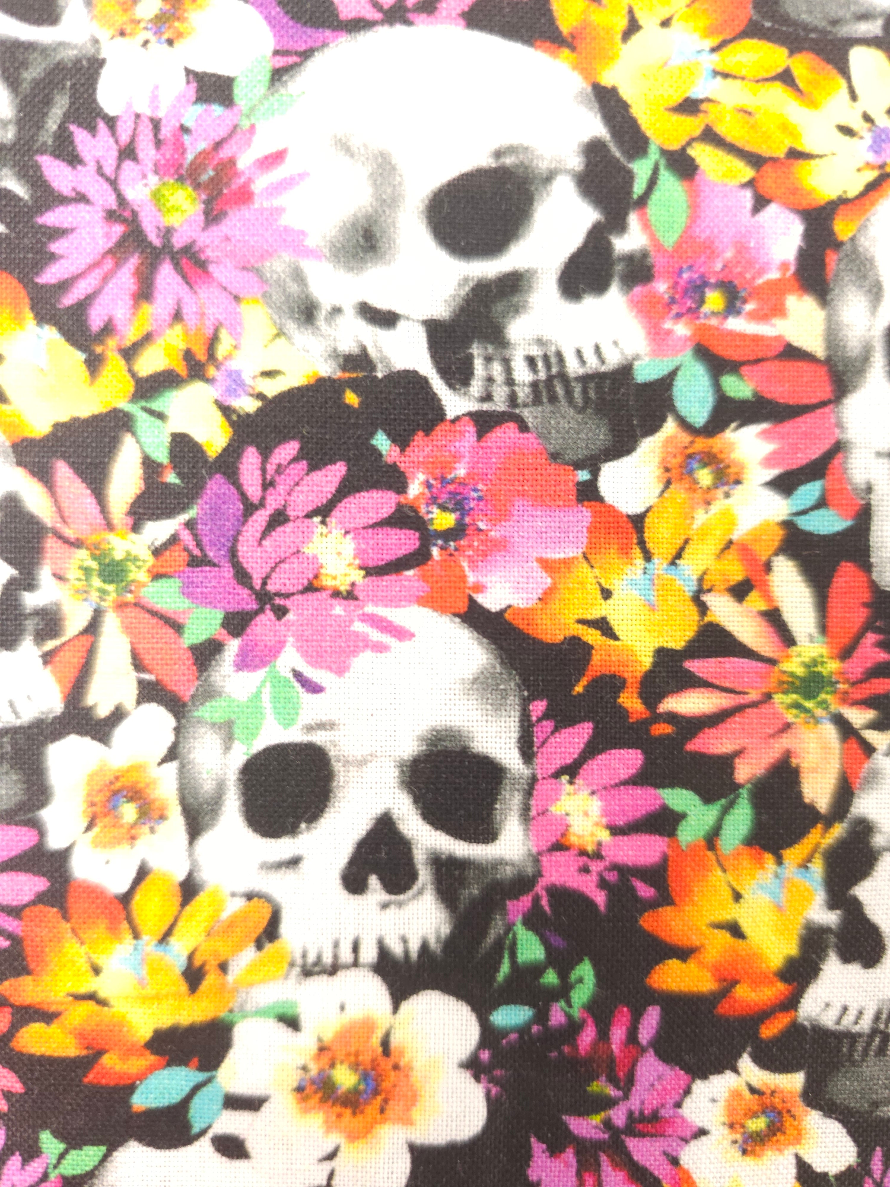 Floral skull Cotton- 1.1m