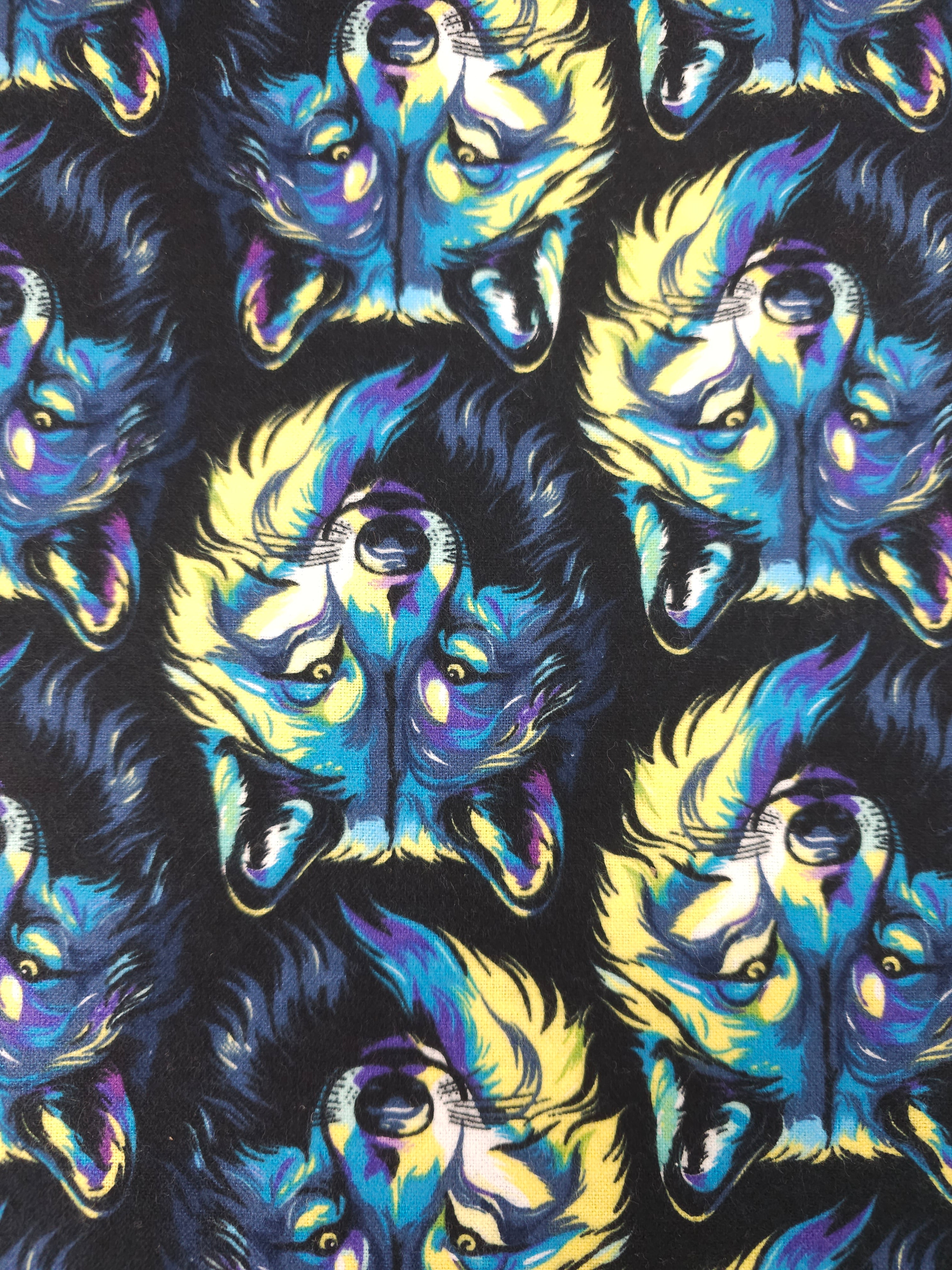 Icy Wolf Lightweight Flannel Cotton