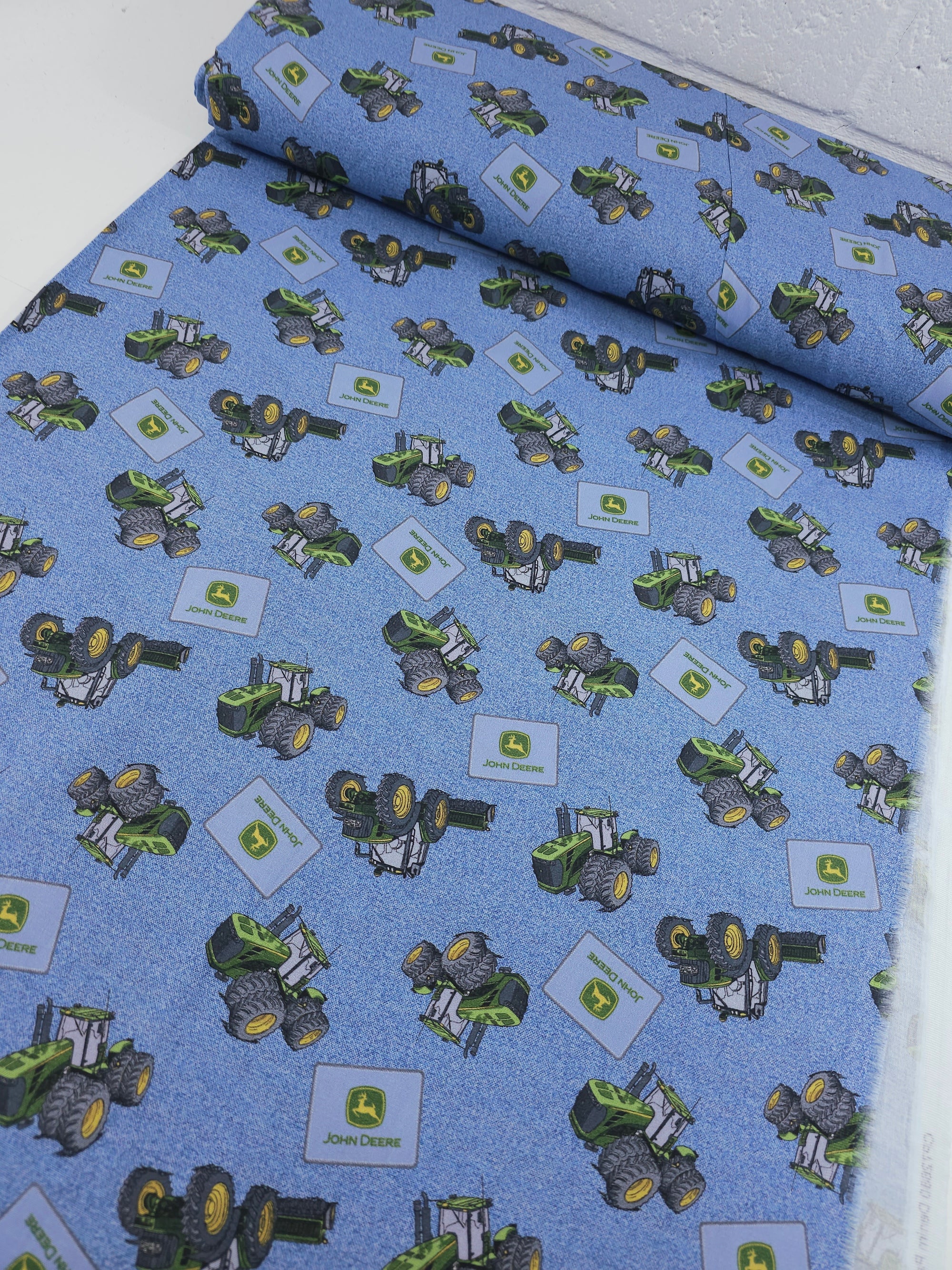 J*O*H*N* *D*E*E*R*E Denim Look Tractor Patch 100% Cotton