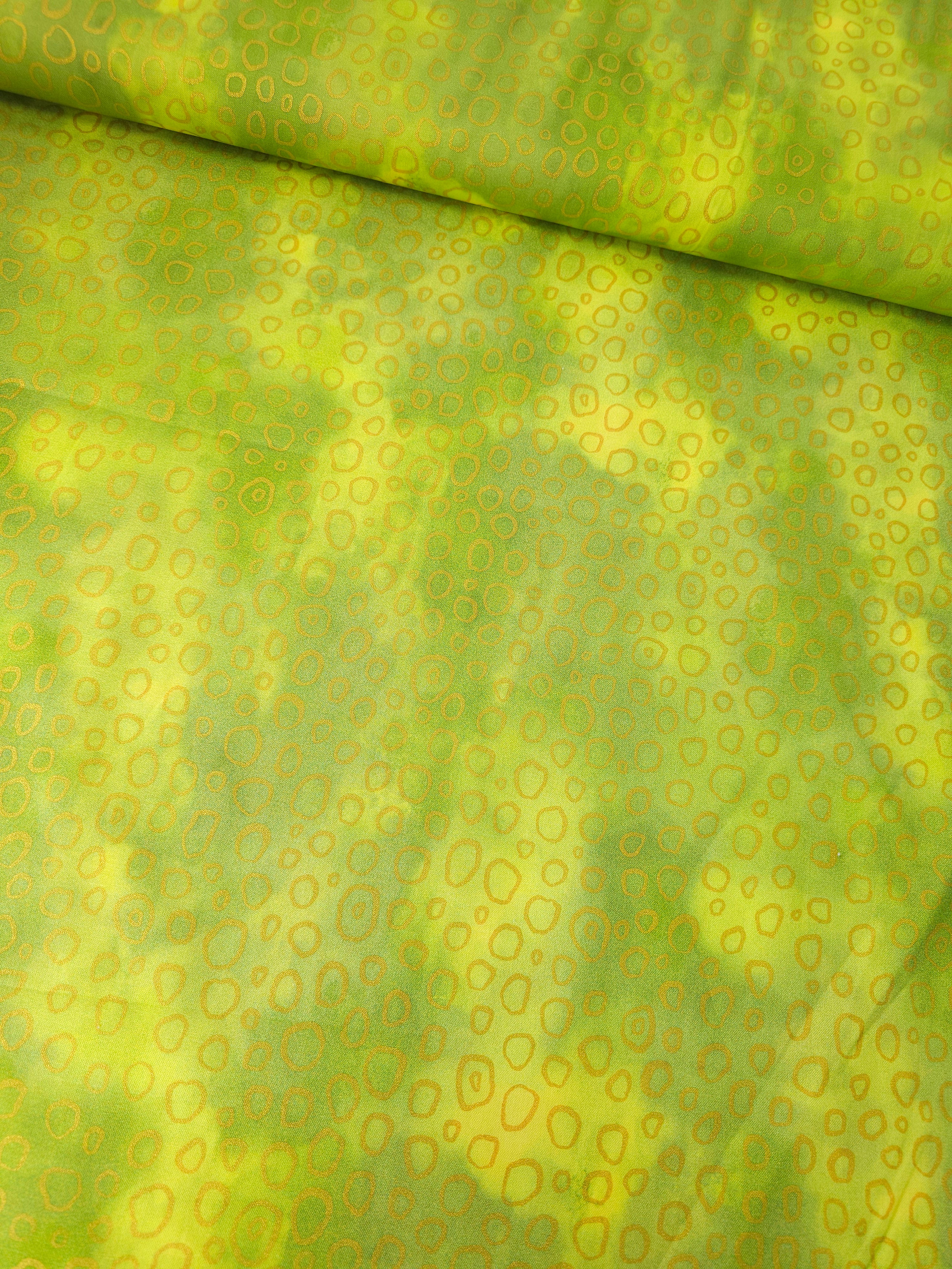 Lime Green/Gold Irregular O 100% Cotton - Robert Kaufman