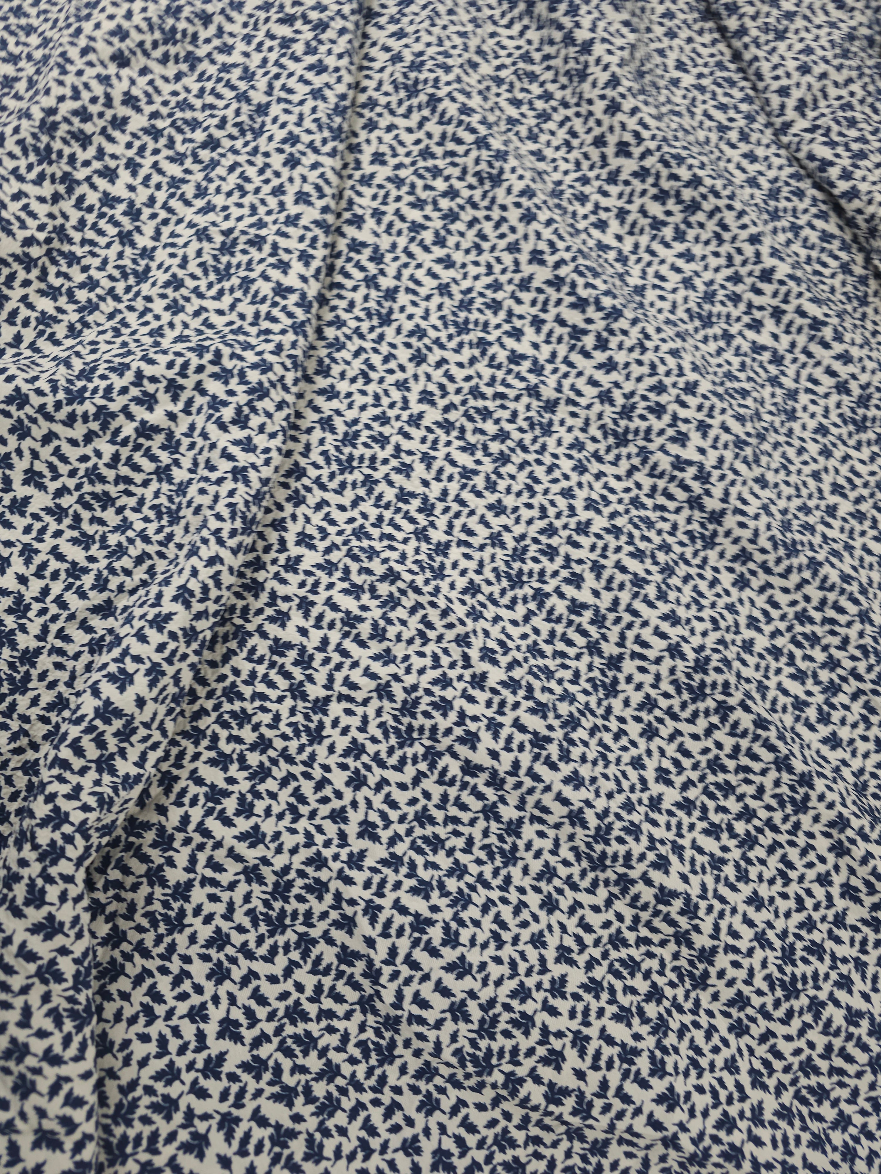Navy leaf Viscose crepe- 2m piece
