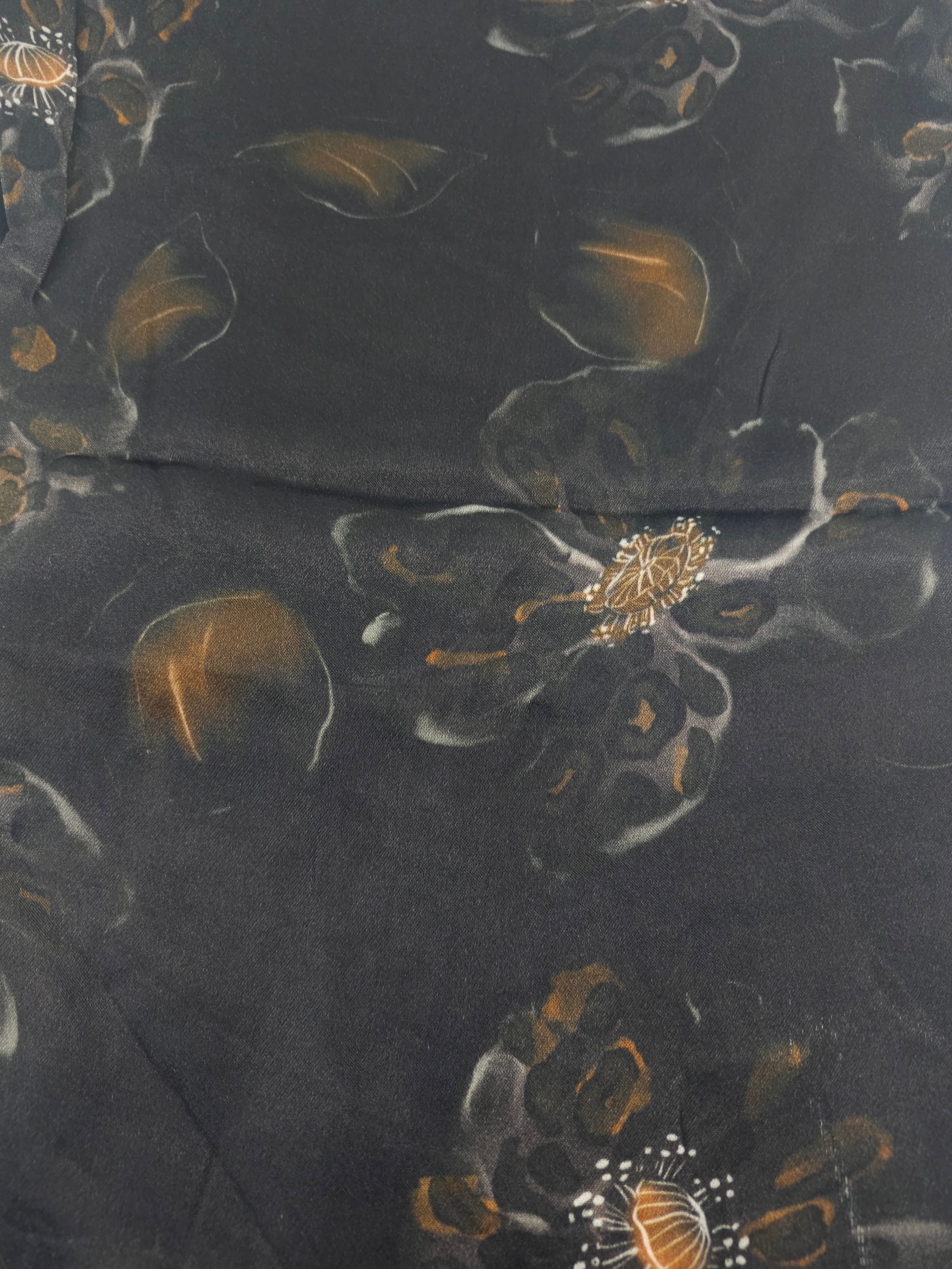 Black whimsy flower Viscose sateen- 2m piece