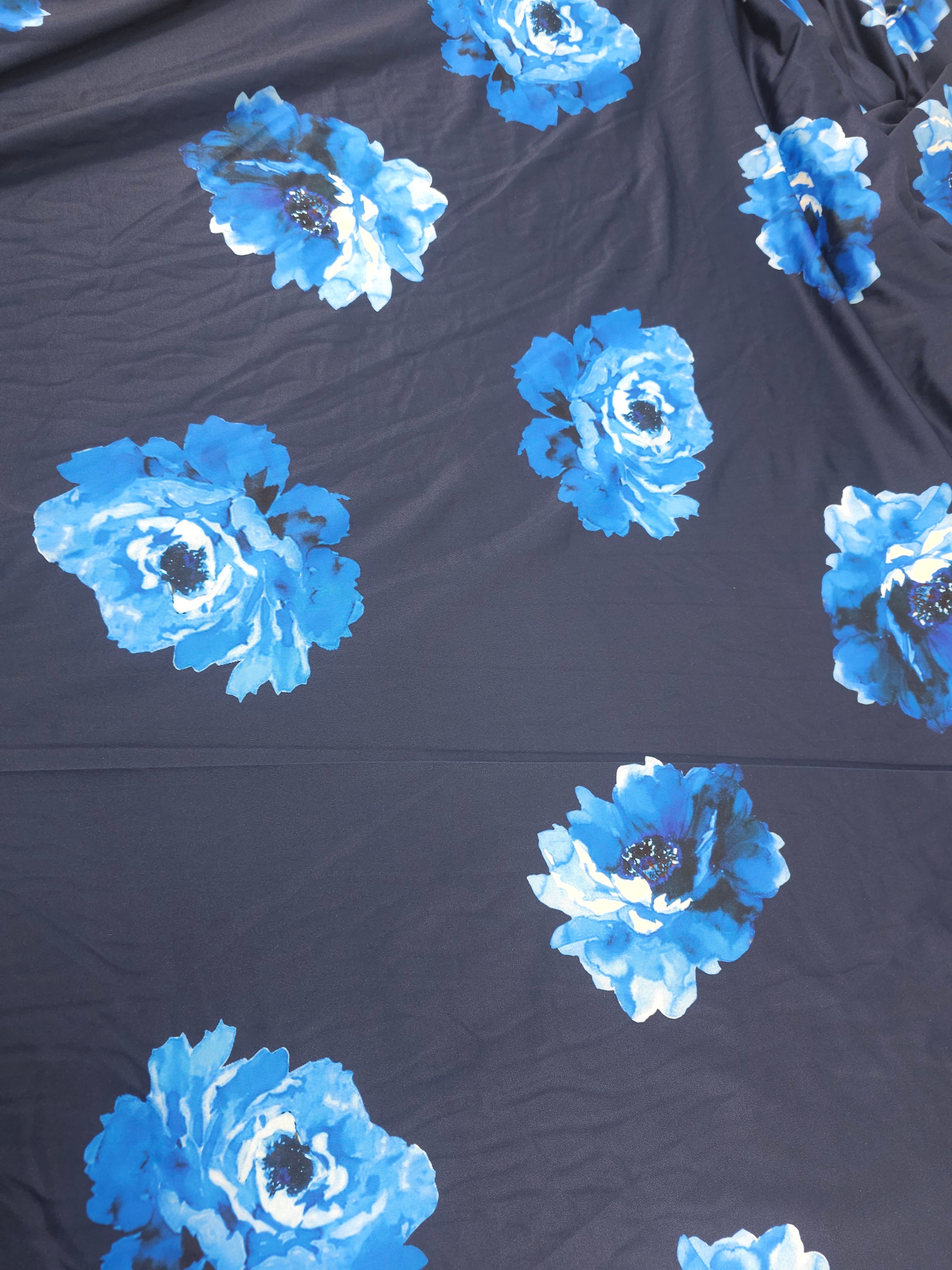 Blue flower Viscose- 4.5m piece