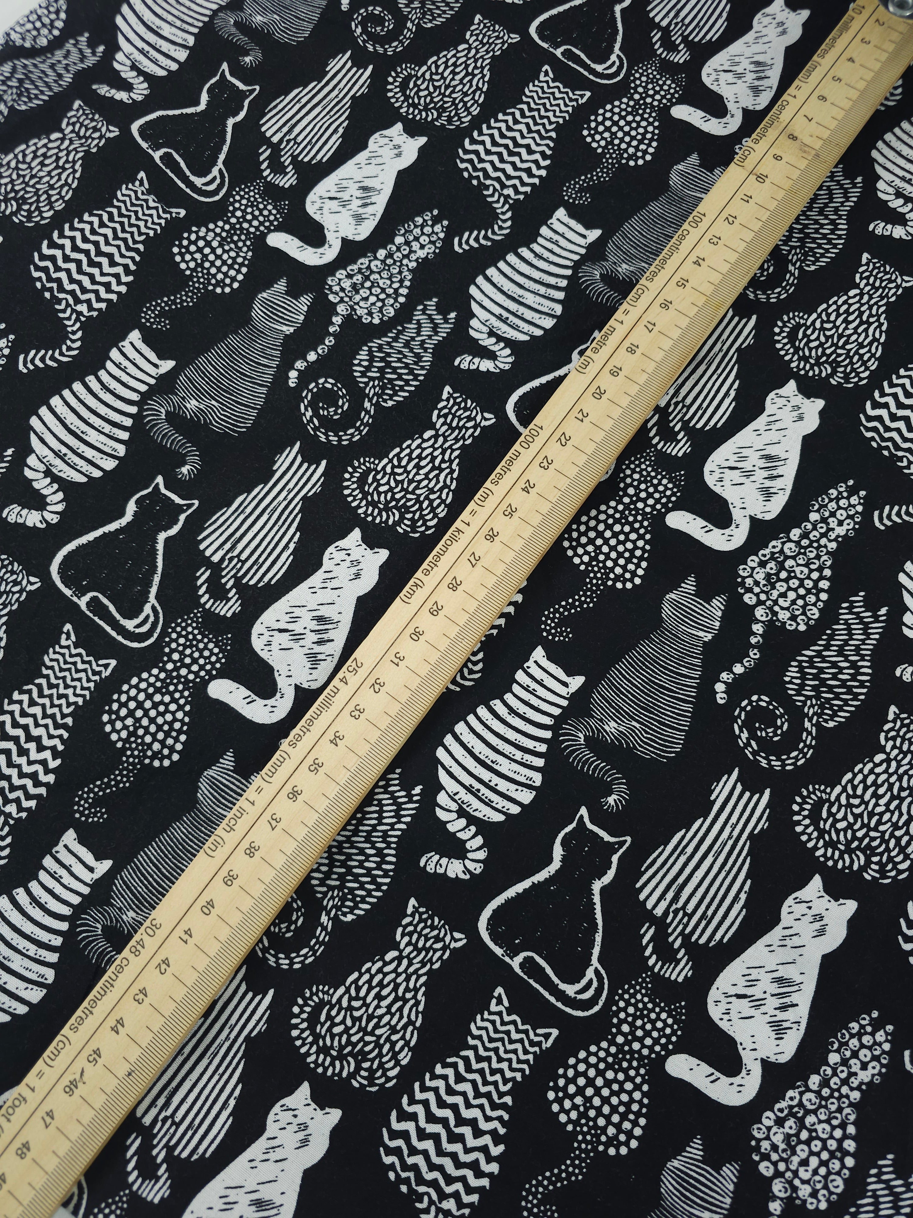 Black/White Abstract Cats 100% Cotton