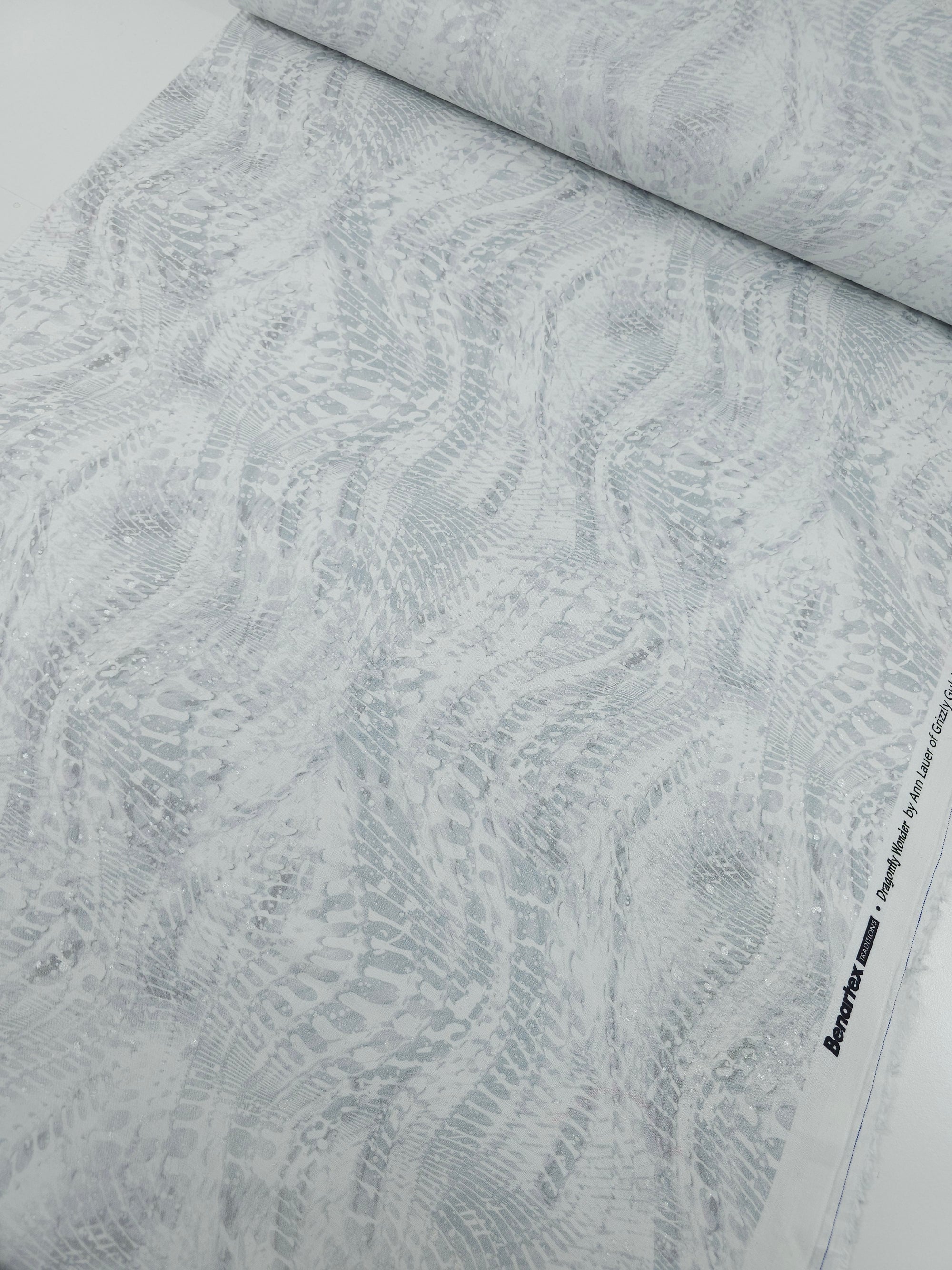 White/Grey Silver Speckle Snakeskin Wonder 100% Cotton - Benartex