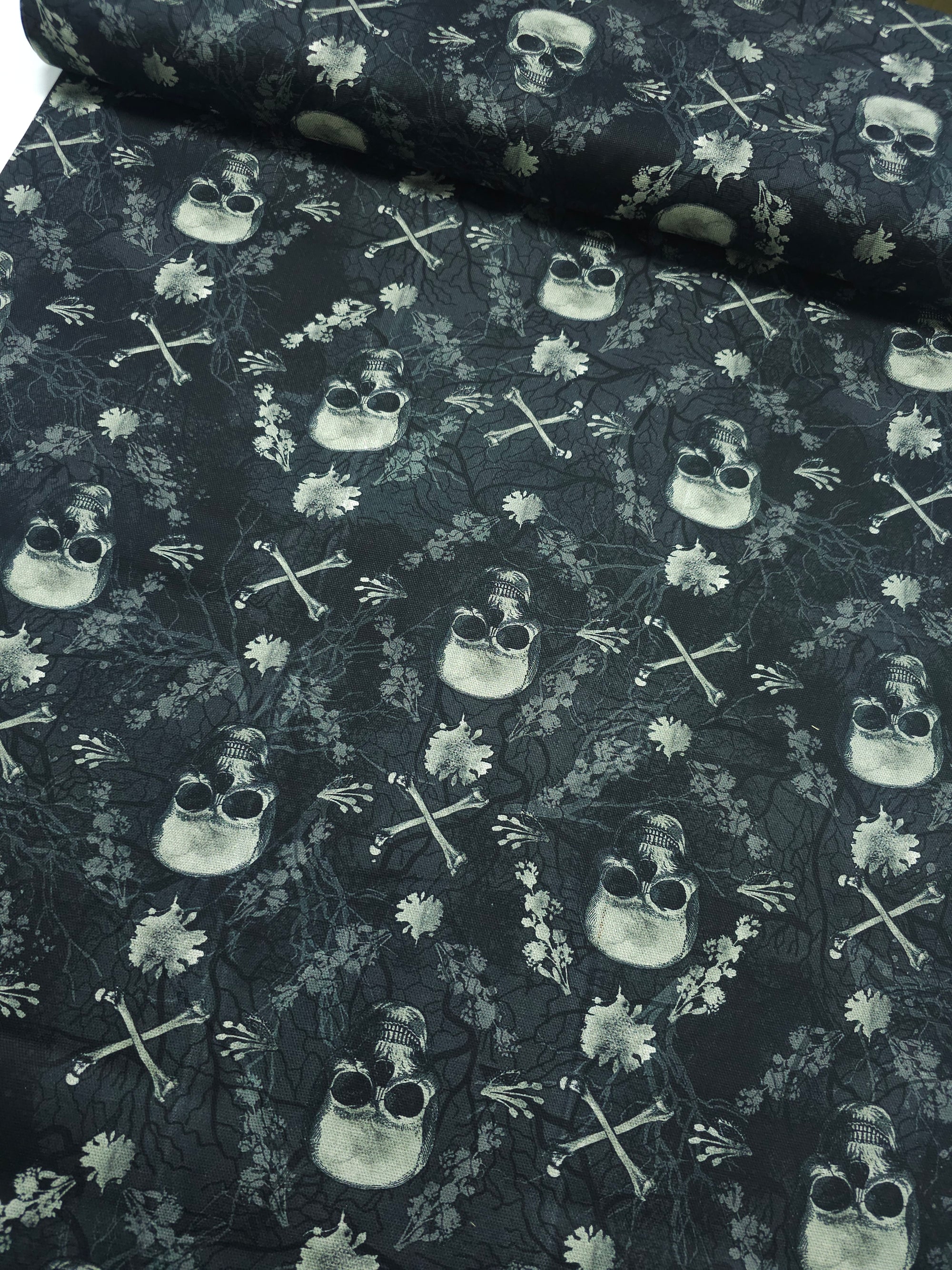 Skull & Bones 100% Cotton - Joann
