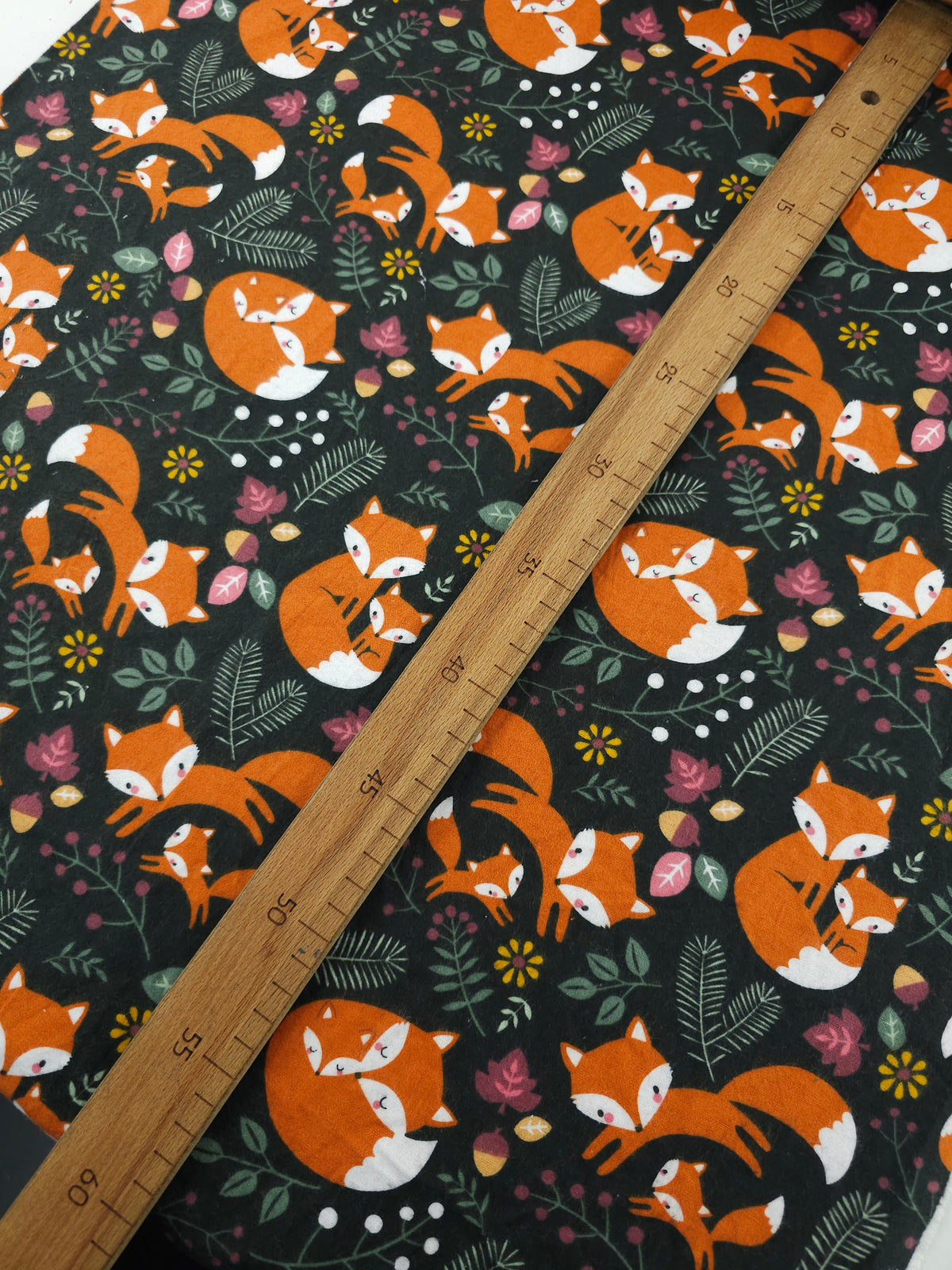 Sweet Foxes Lightweight Flannel Cotton - Joann