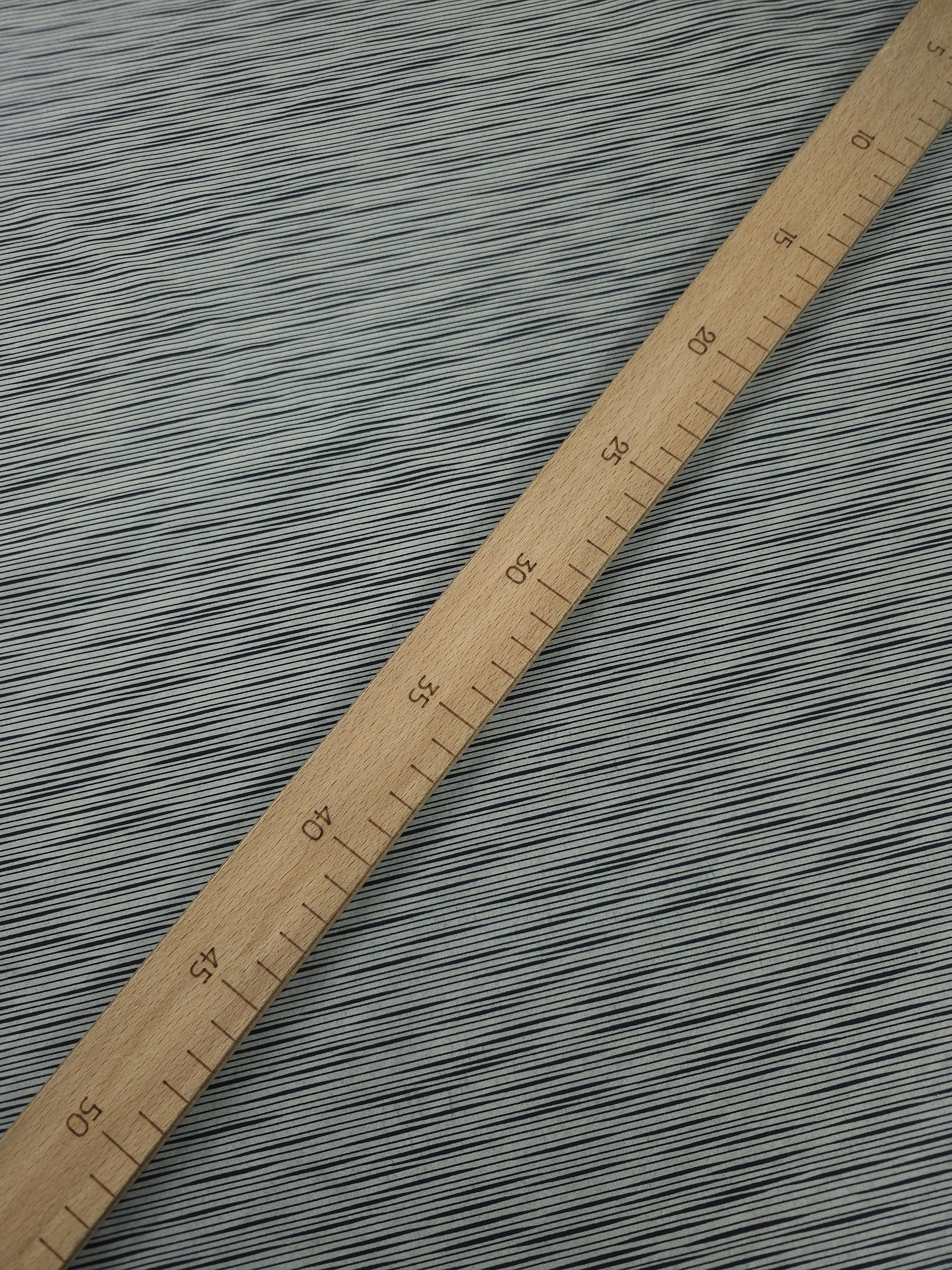 Black/Grey Diagonal Stripe Cotton 55"