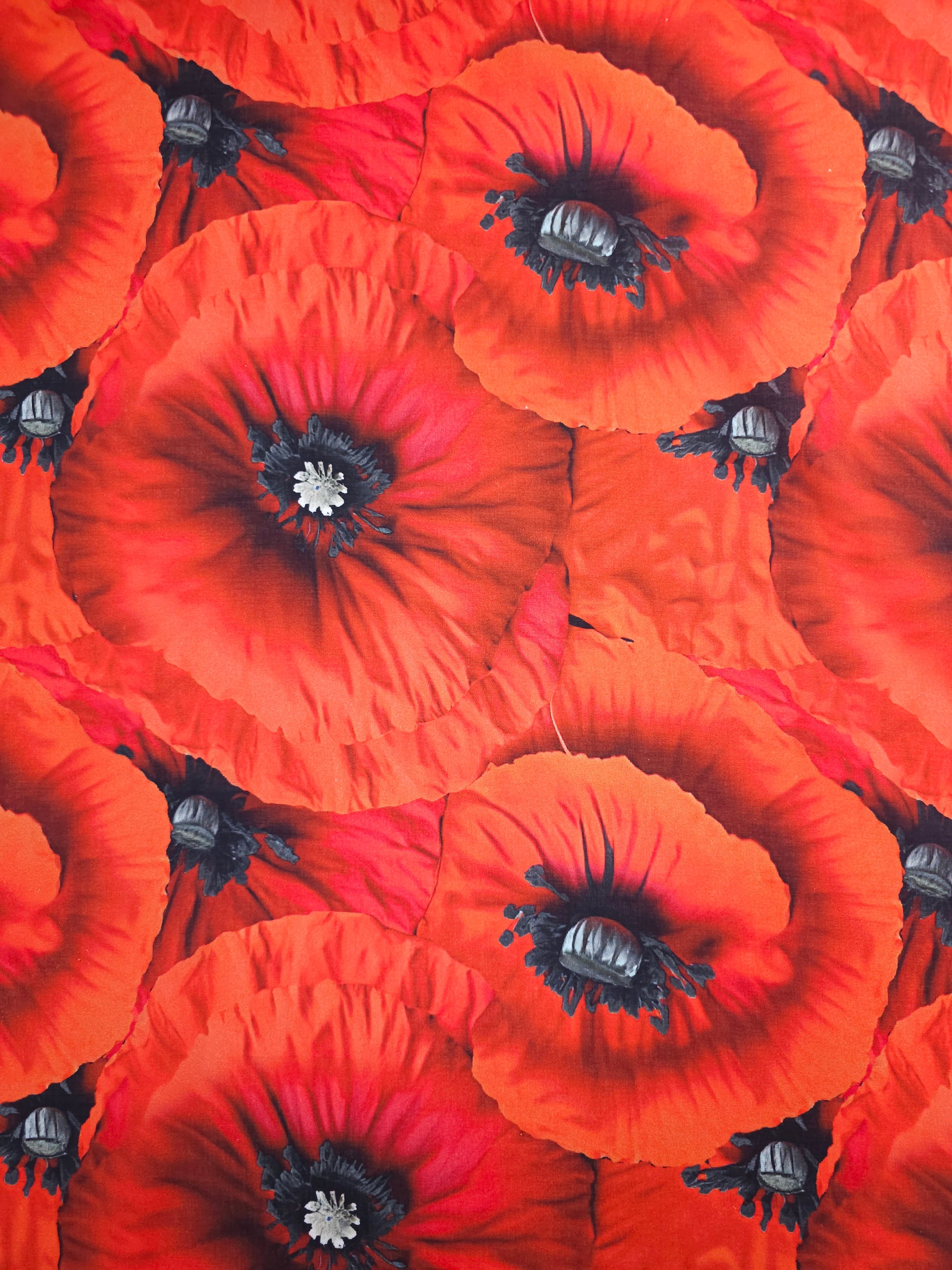 Red Large Poppy Fine Cotton *DEFECT*