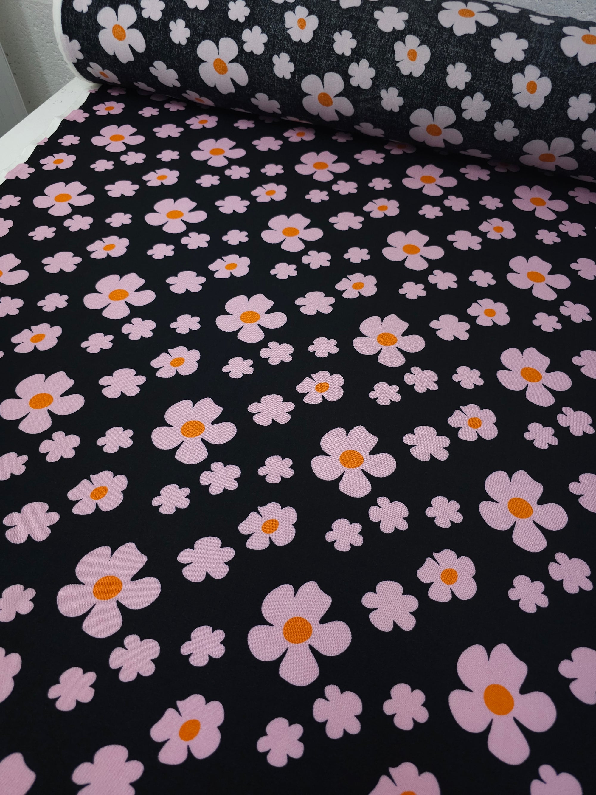 Pinky Lilac/Black Daisy Viscose Challis