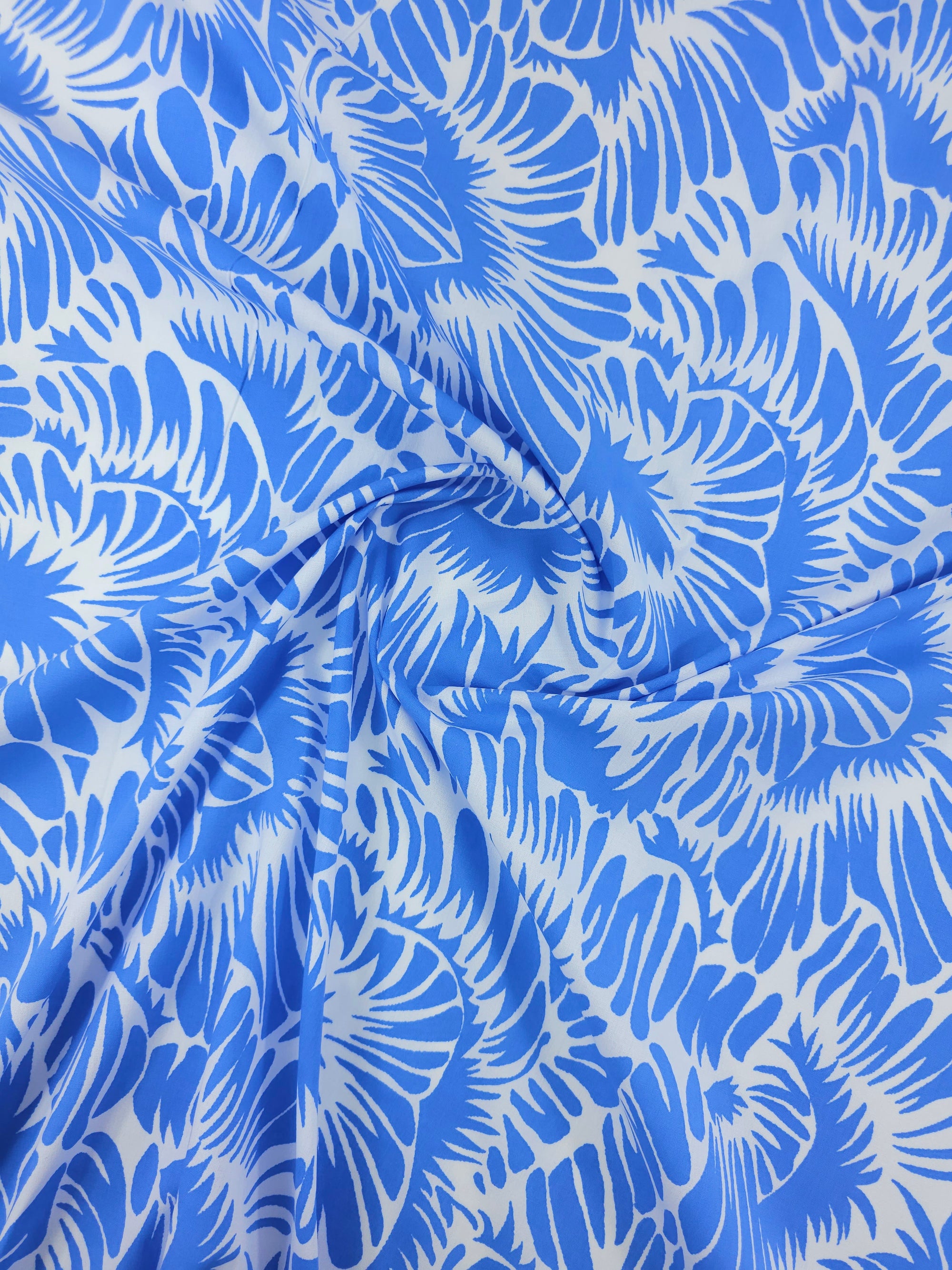 Periwinkle Blur Abstract Fan Leaf Cotton Poplin