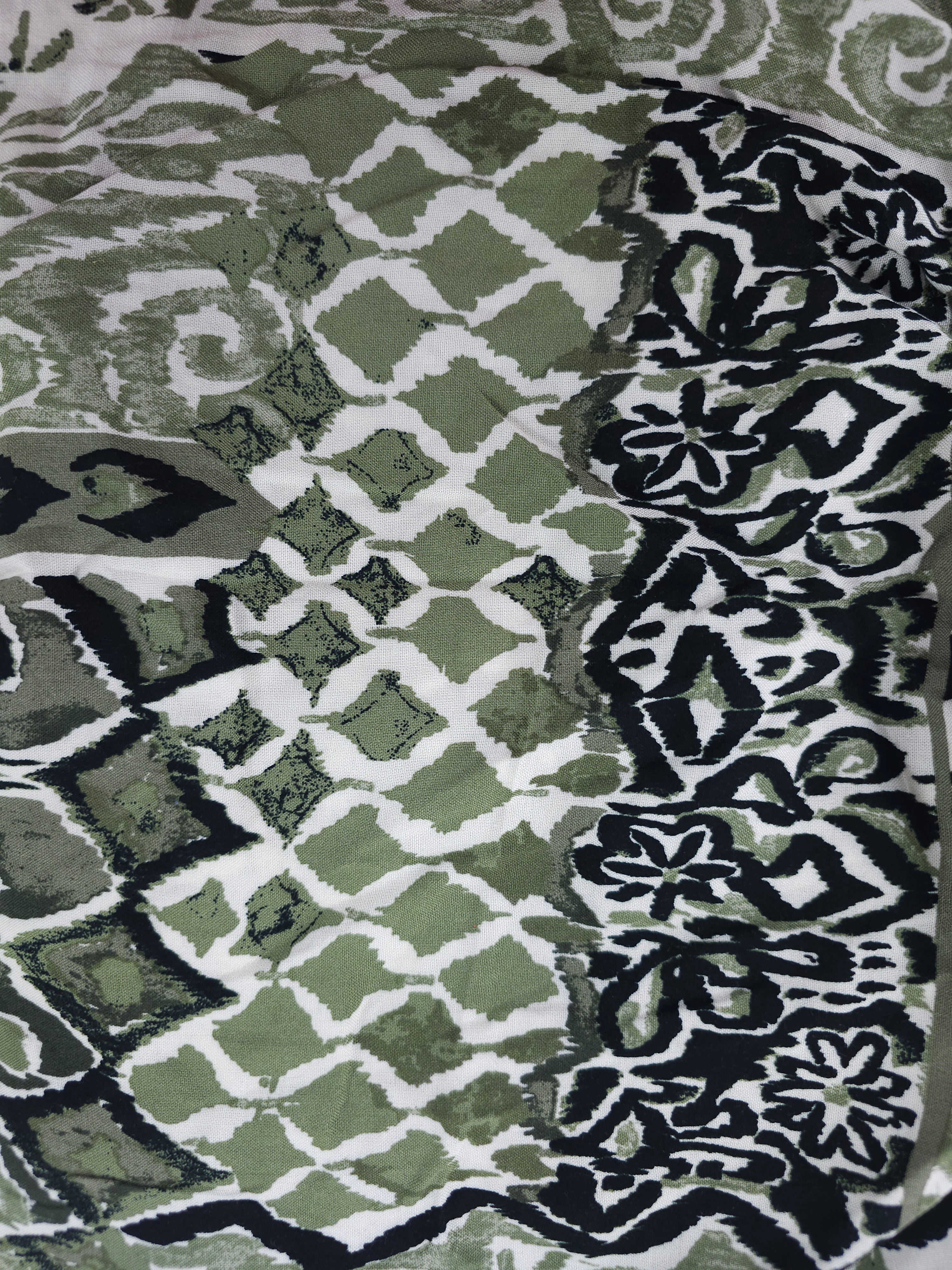 Olive layered pattern Cotton- 1m