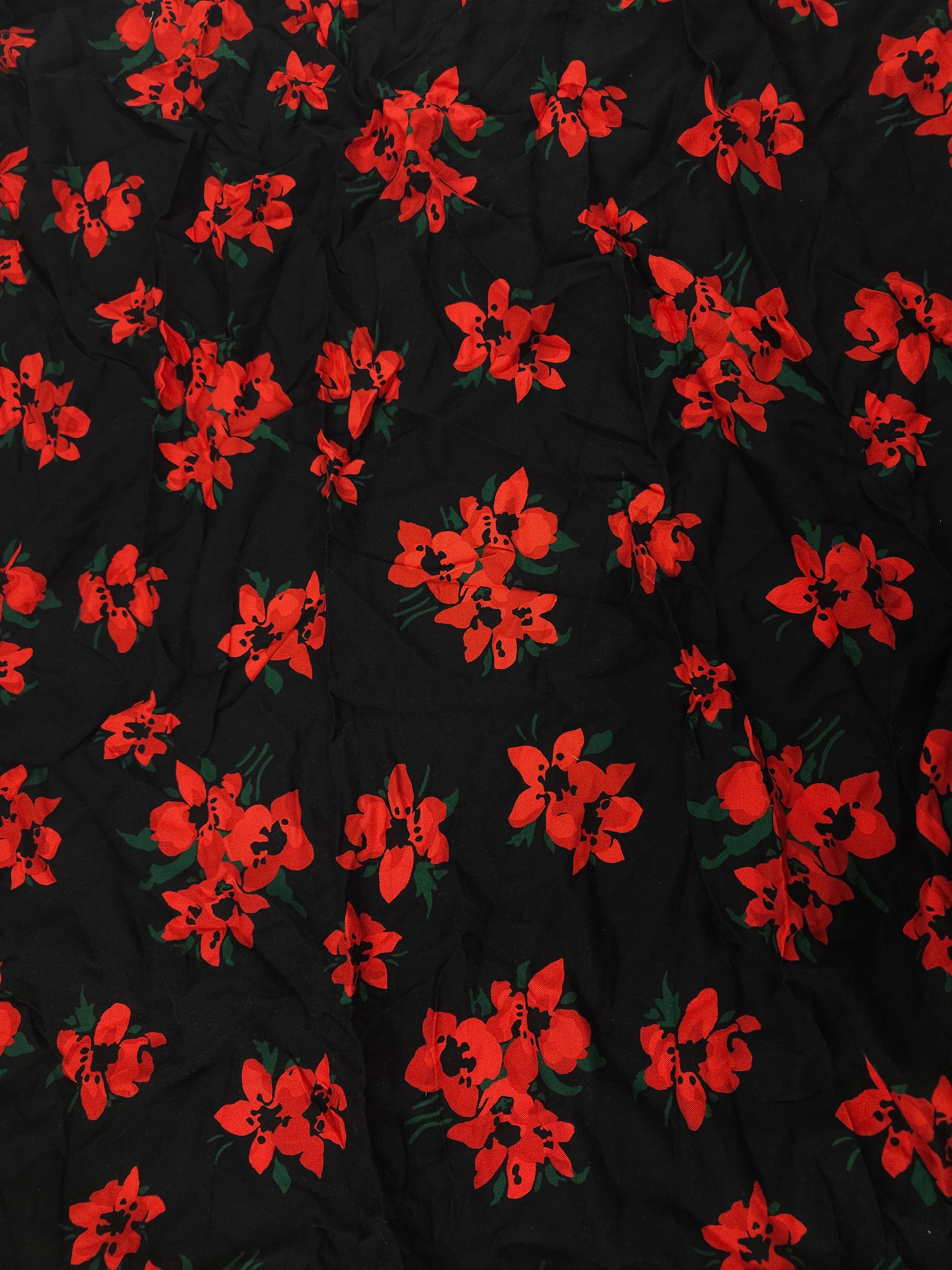 Red flower Viscose- 1m piece
