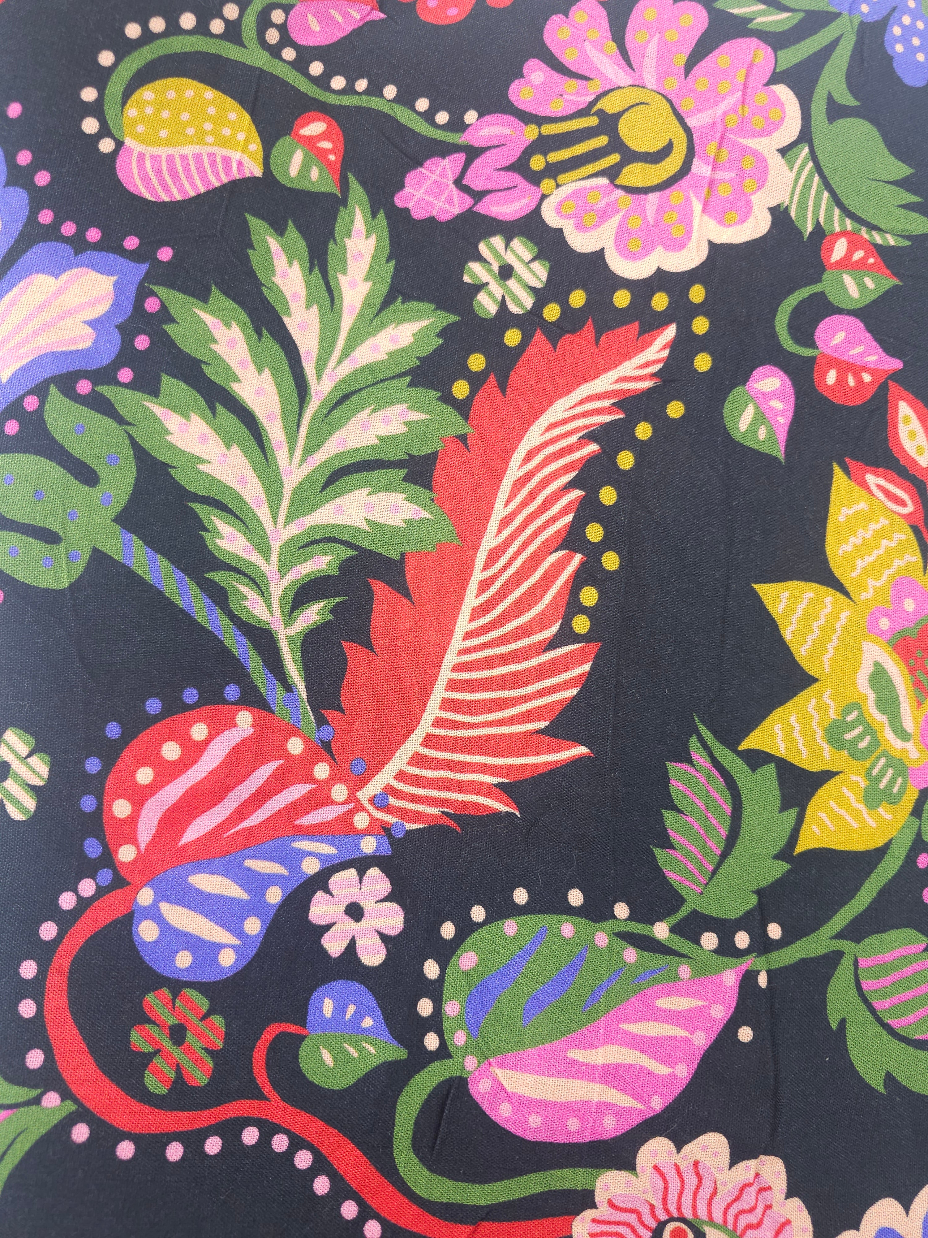 Floral fun Viscose- 4m piece