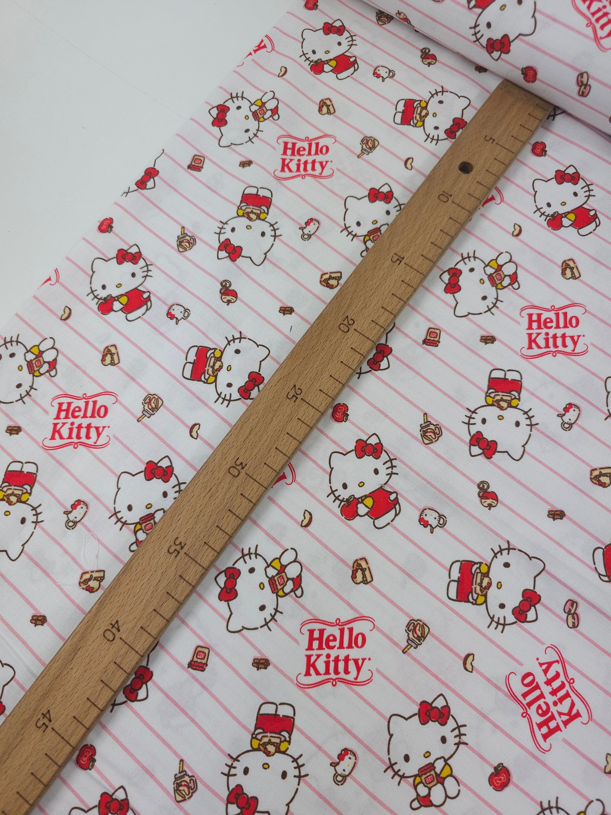 Hello Kitty Bakery 100% Cotton