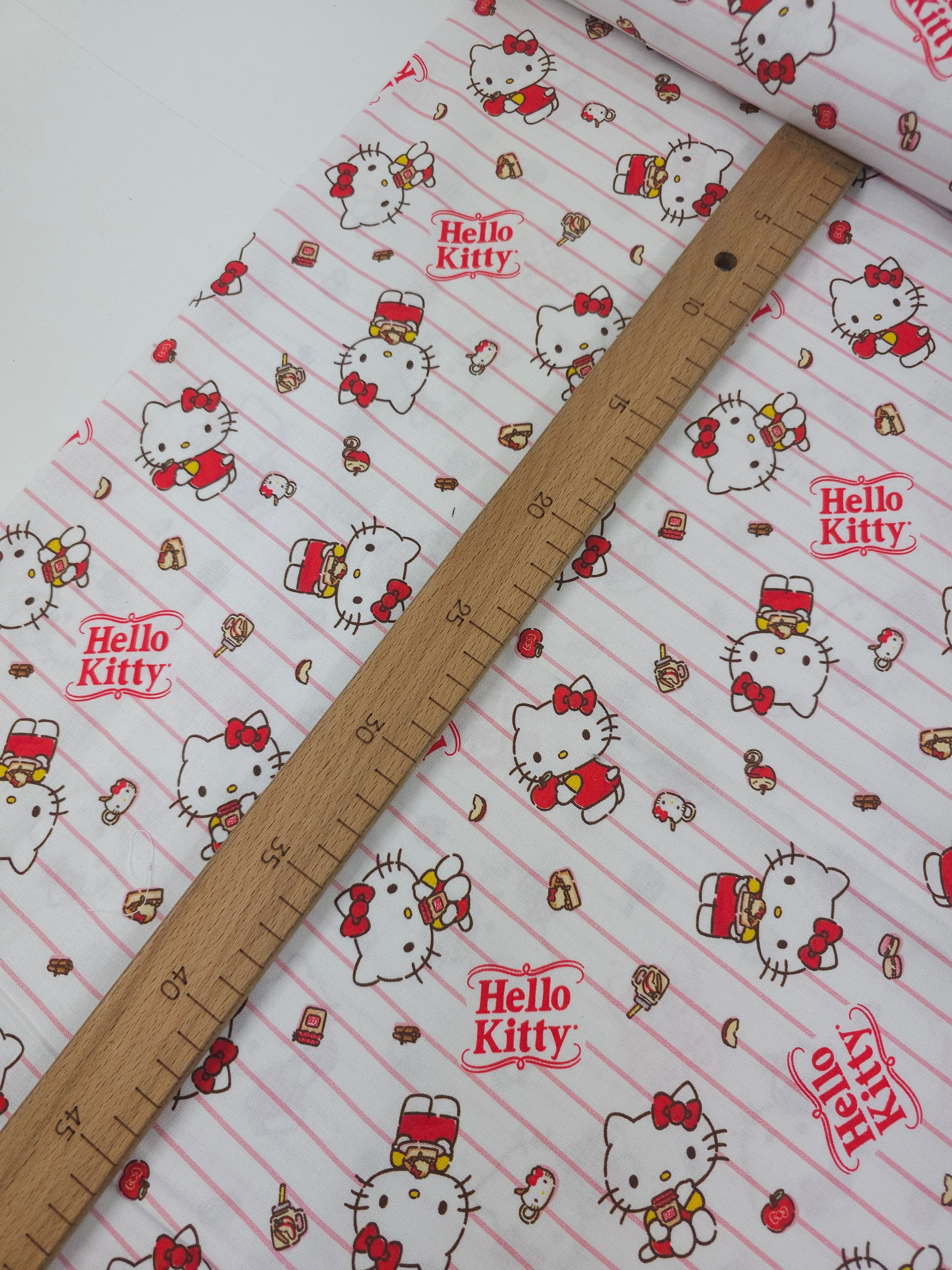 Hello Kitty Bakery 100% Cotton