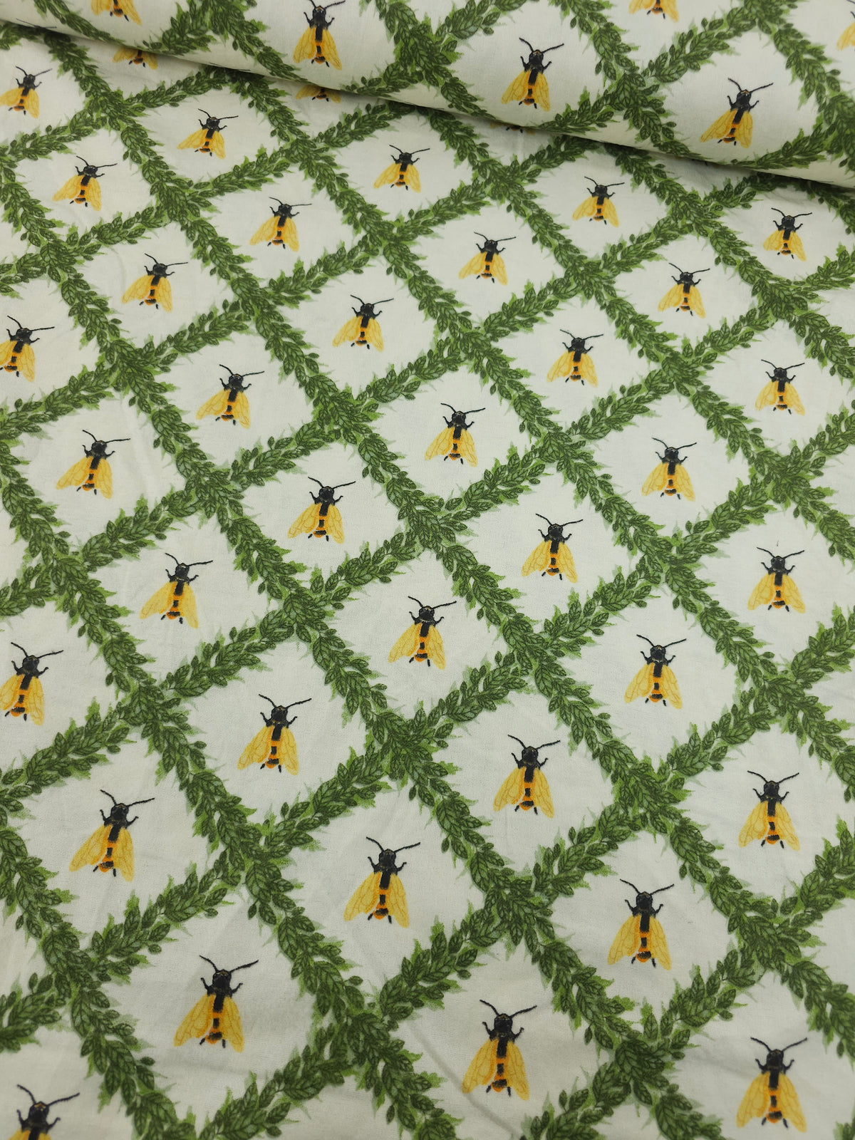 Trellis Bee Vine Lightweight Flannel Cotton - Joann