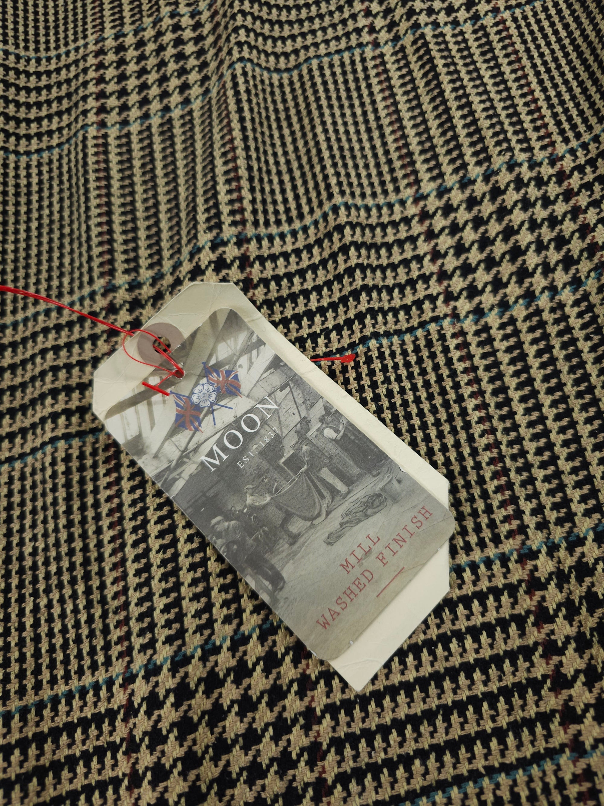 Sand Dogtooth Tartan Check Soft 100% Wool *ABRAHAM MOON*