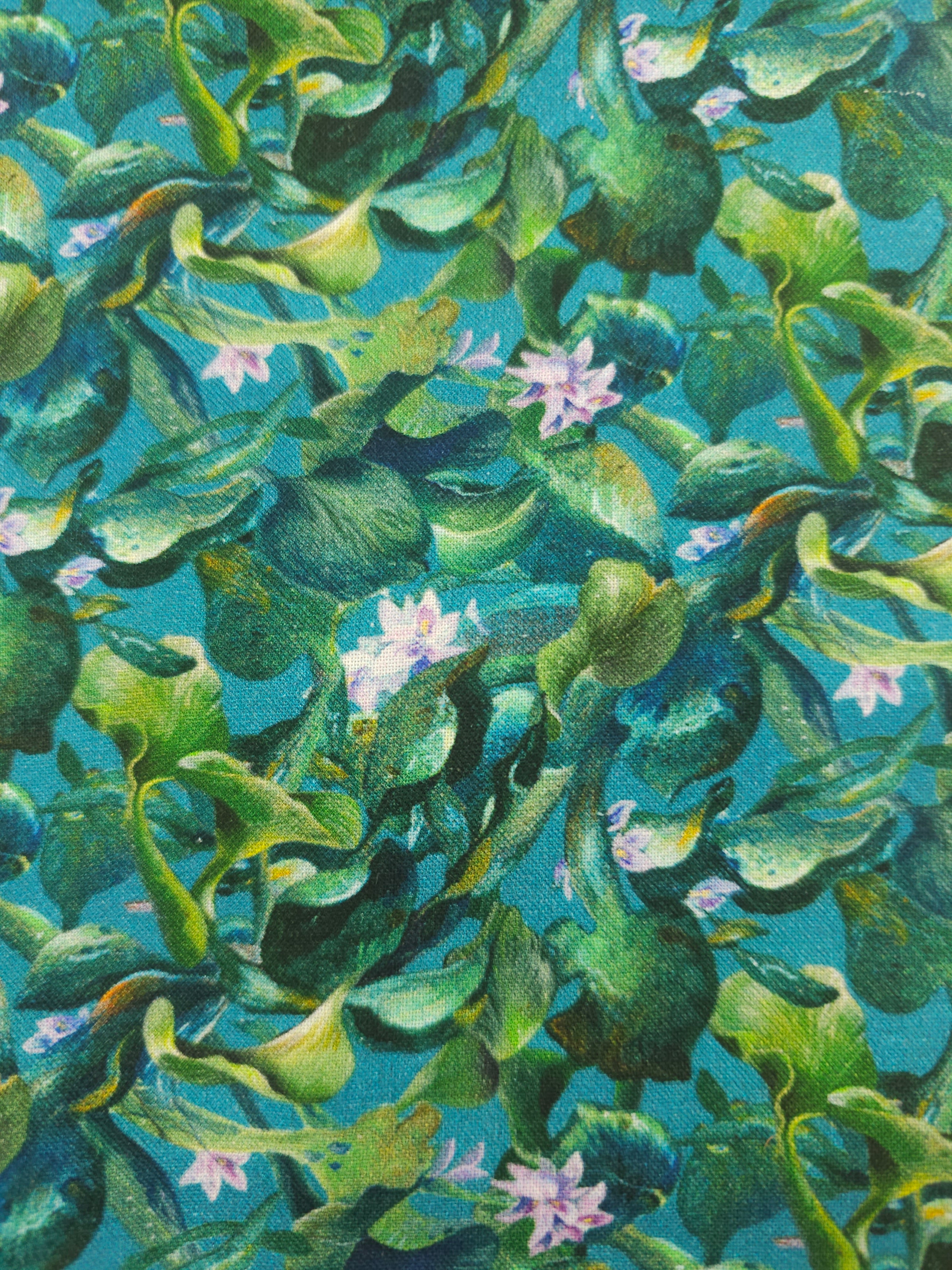 Leafy little flower Cotton- 1.8m piece