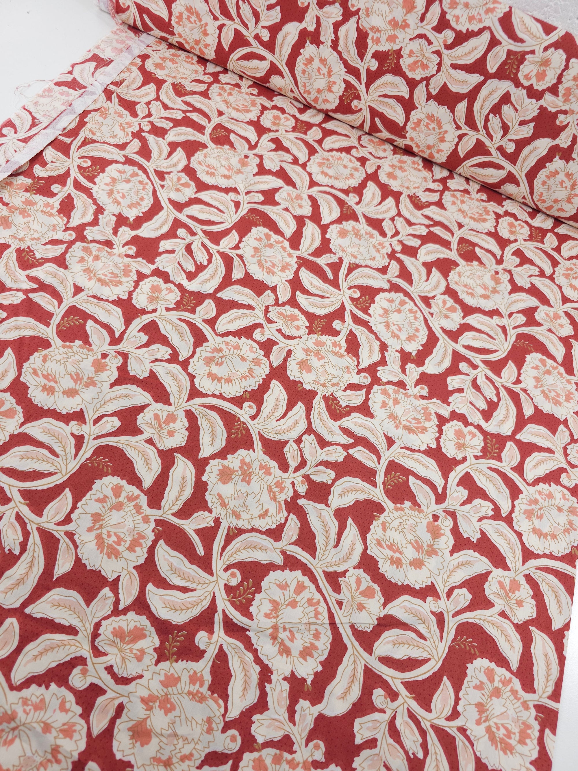 Pale Burgundy/Cream Puff Spiral Cambric Cotton