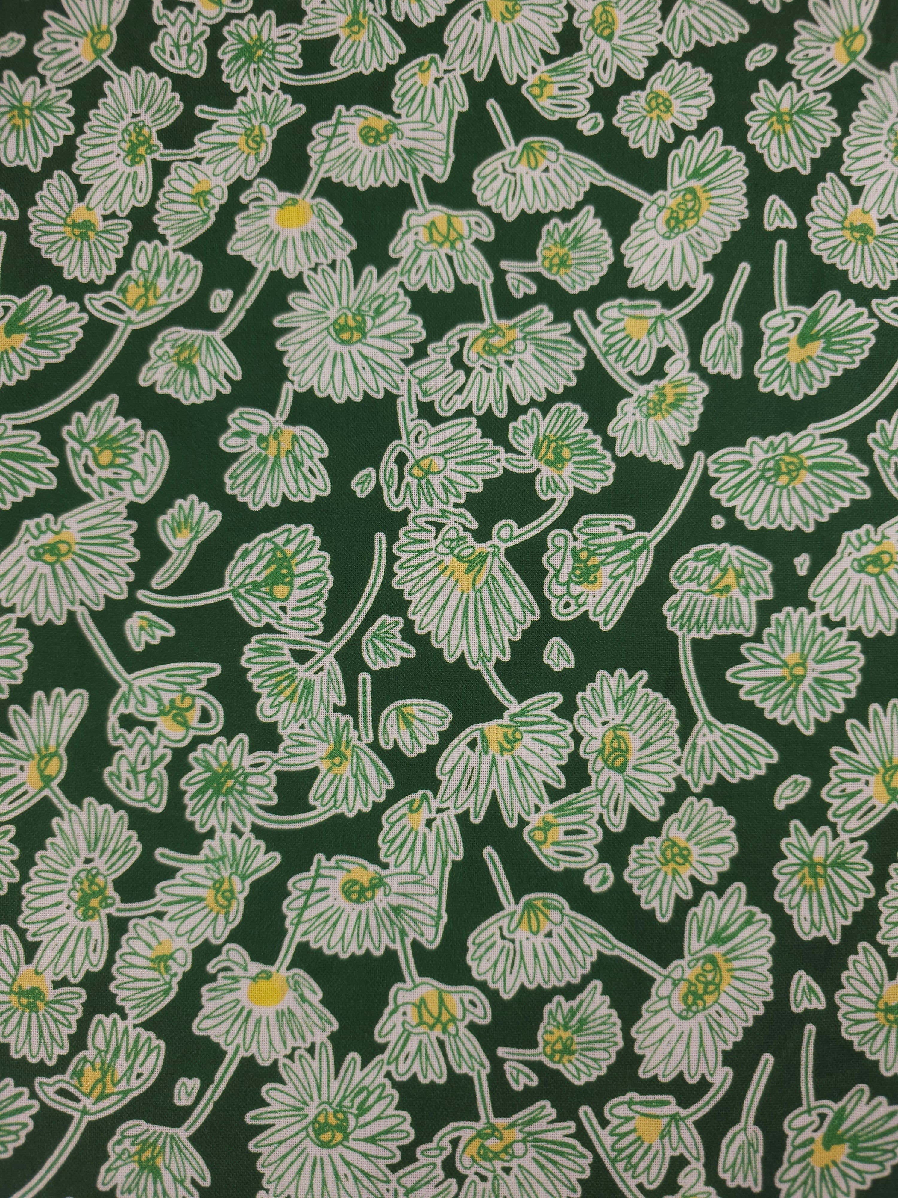 Green Sketch Daisy 100% Cotton - Free Spirit