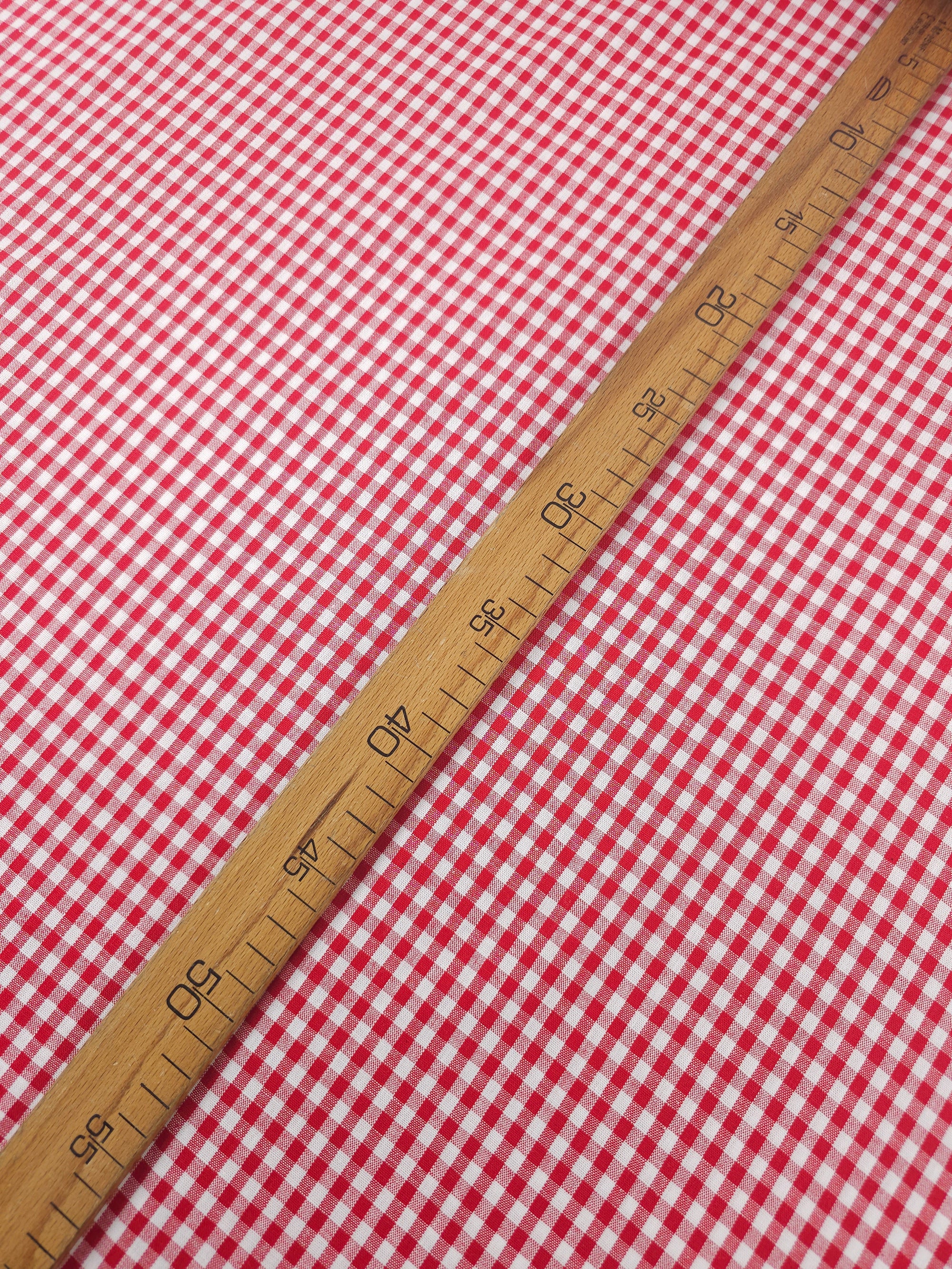 Red Small Gingham 100% Cotton 55"