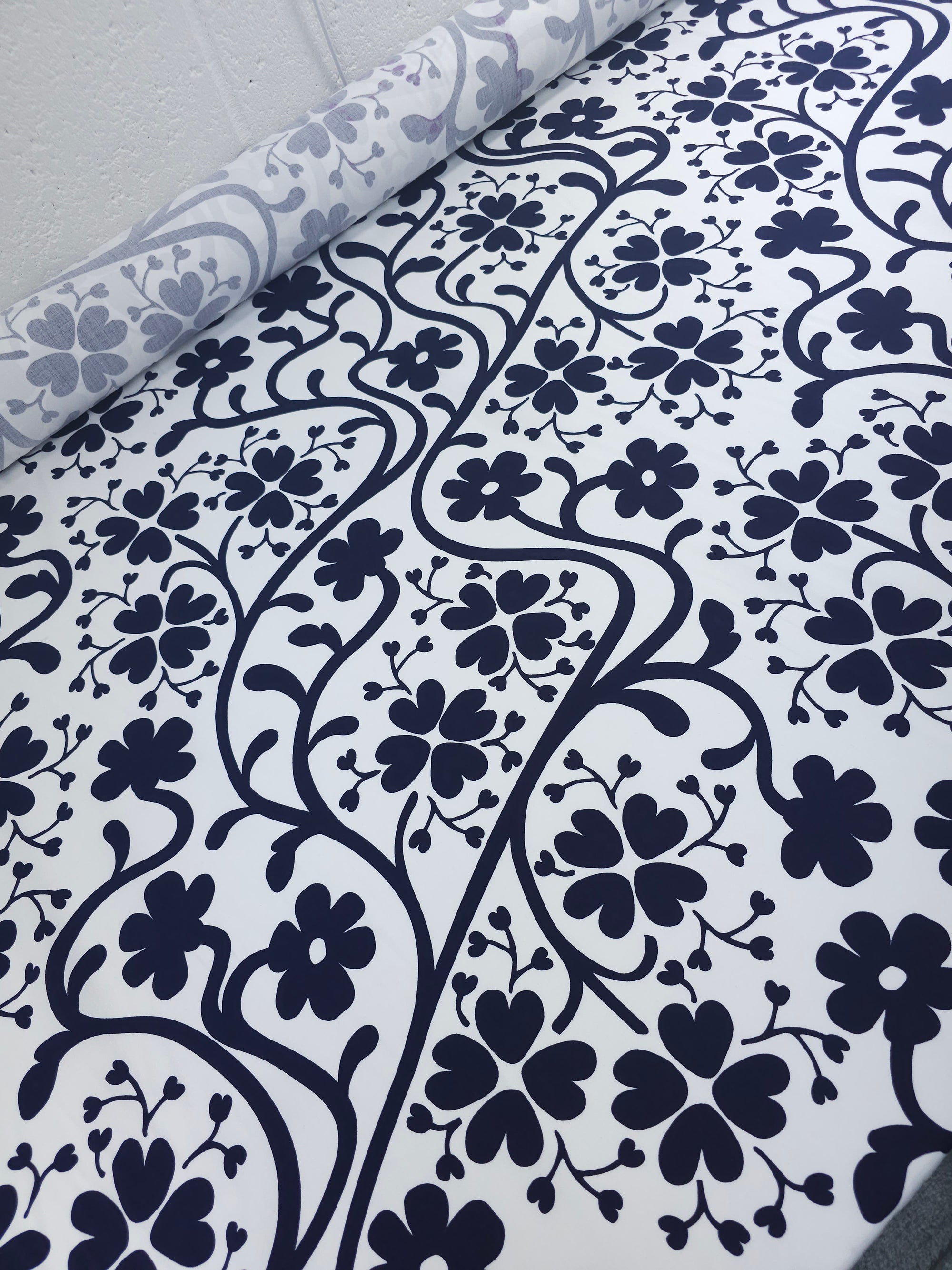 Navy/White Floral Clover Heart Lightweight Cotton Sateen *DEFECT*