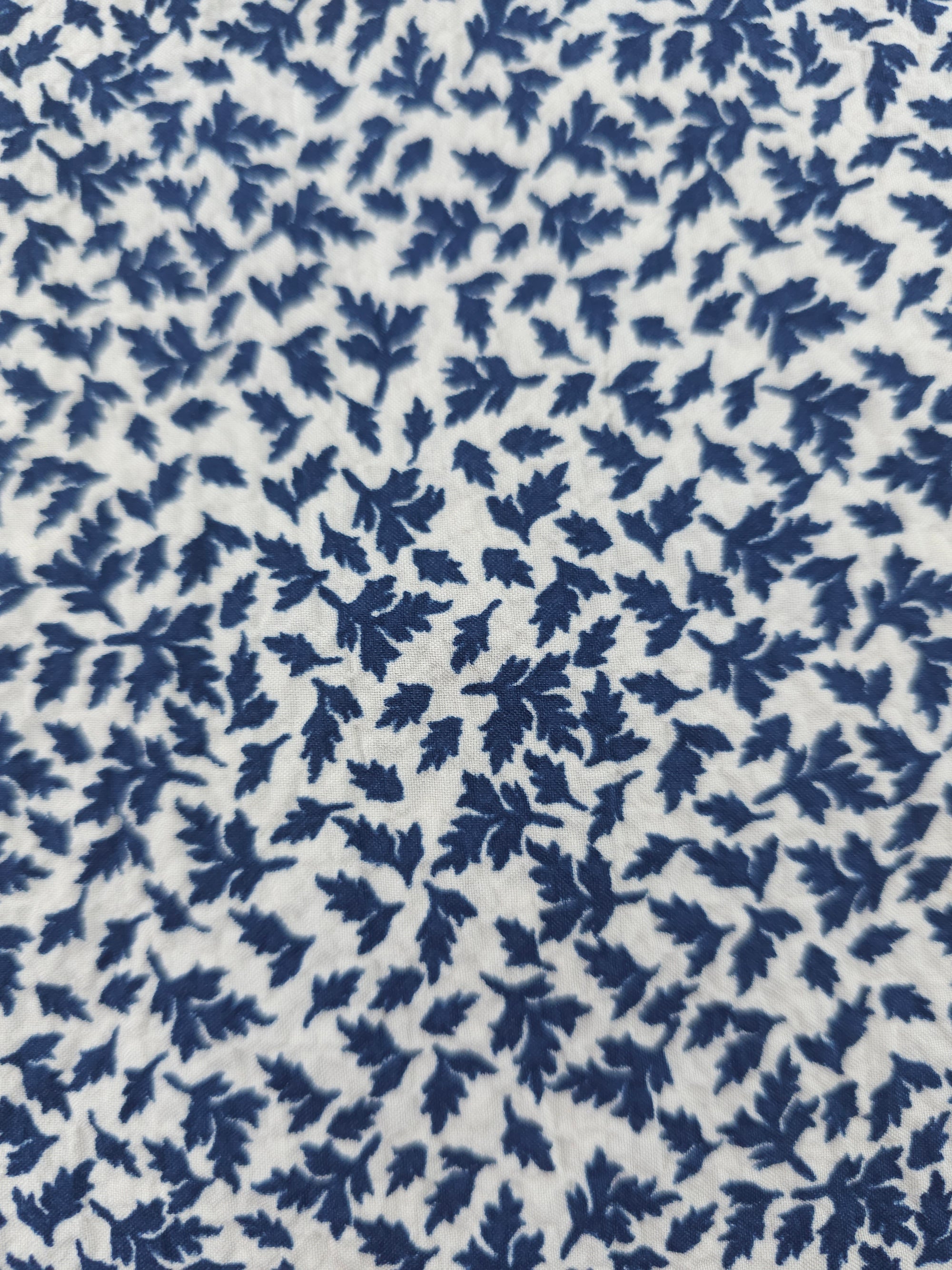 Navy leaf Viscose crepe - 2m piece
