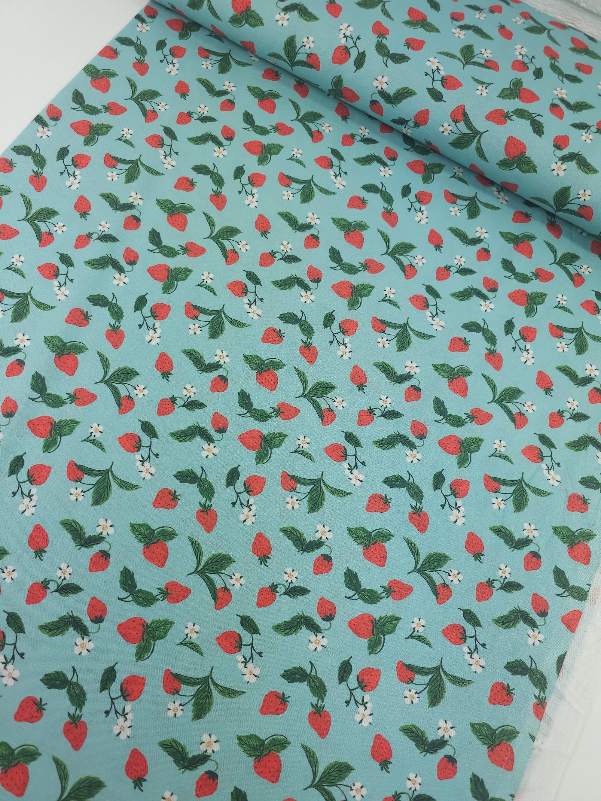 Strawberry Field Party 100% Cotton