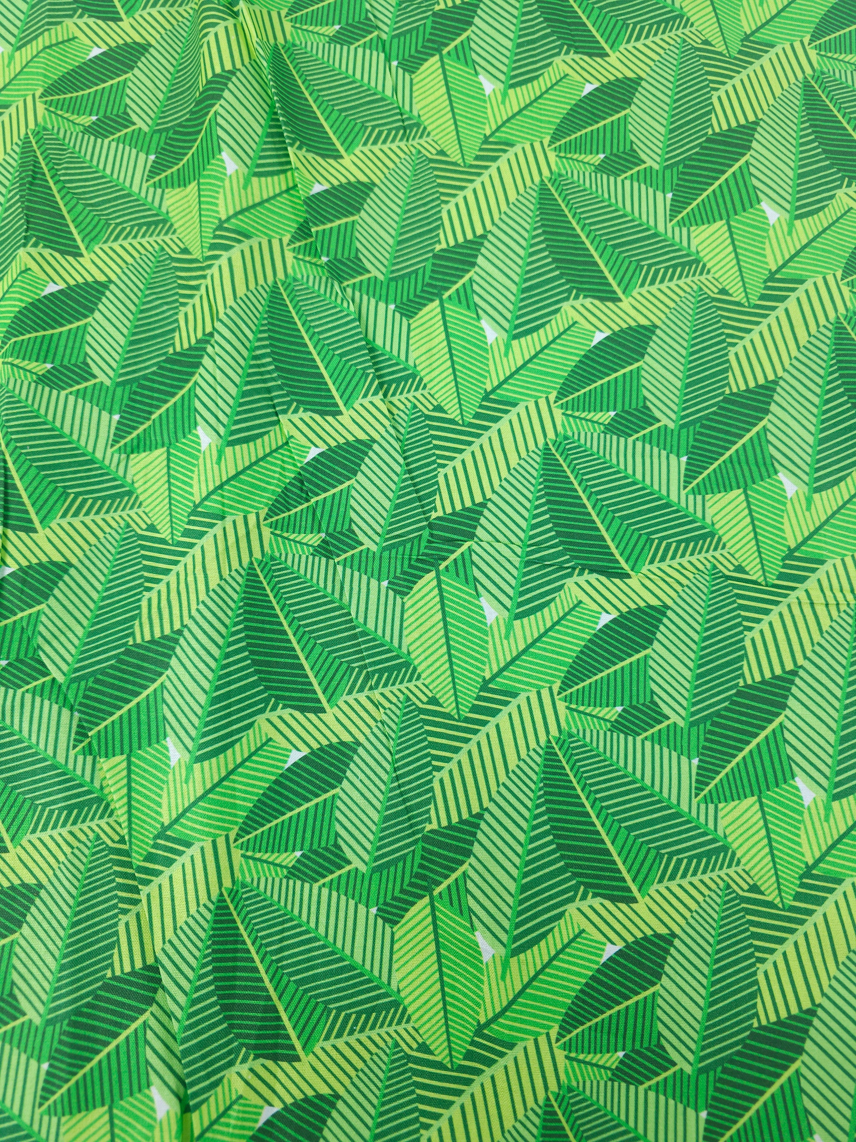 Green Abstract Leaf Shifter 100% Cotton
