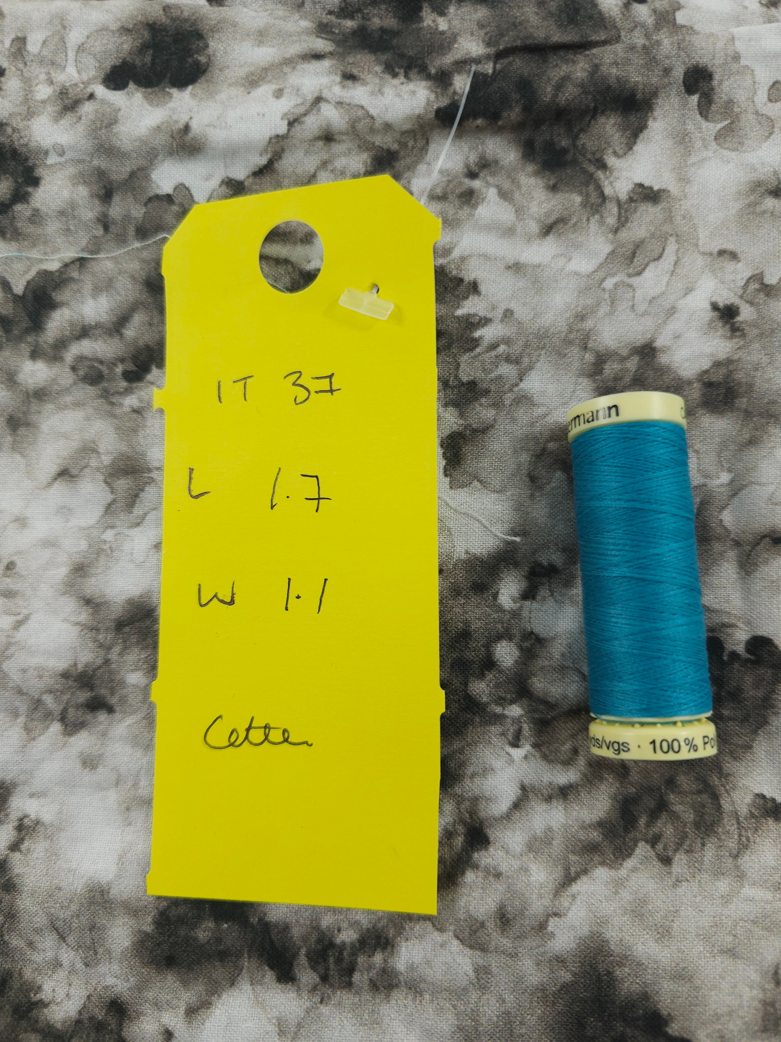 Smoky winds Cotton- 1.7m piece