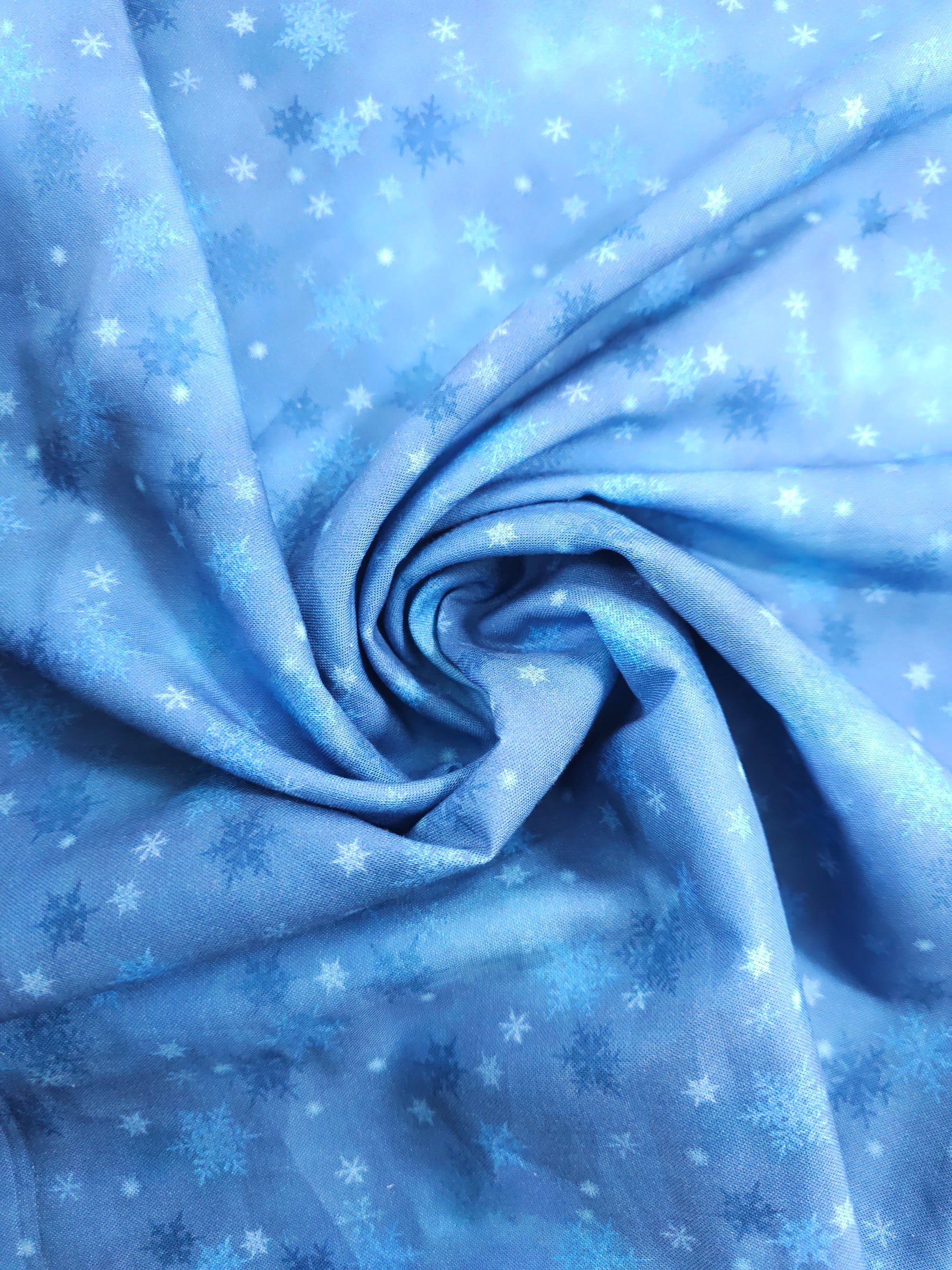 Snowy Fable Cotton - 1.1m Piece