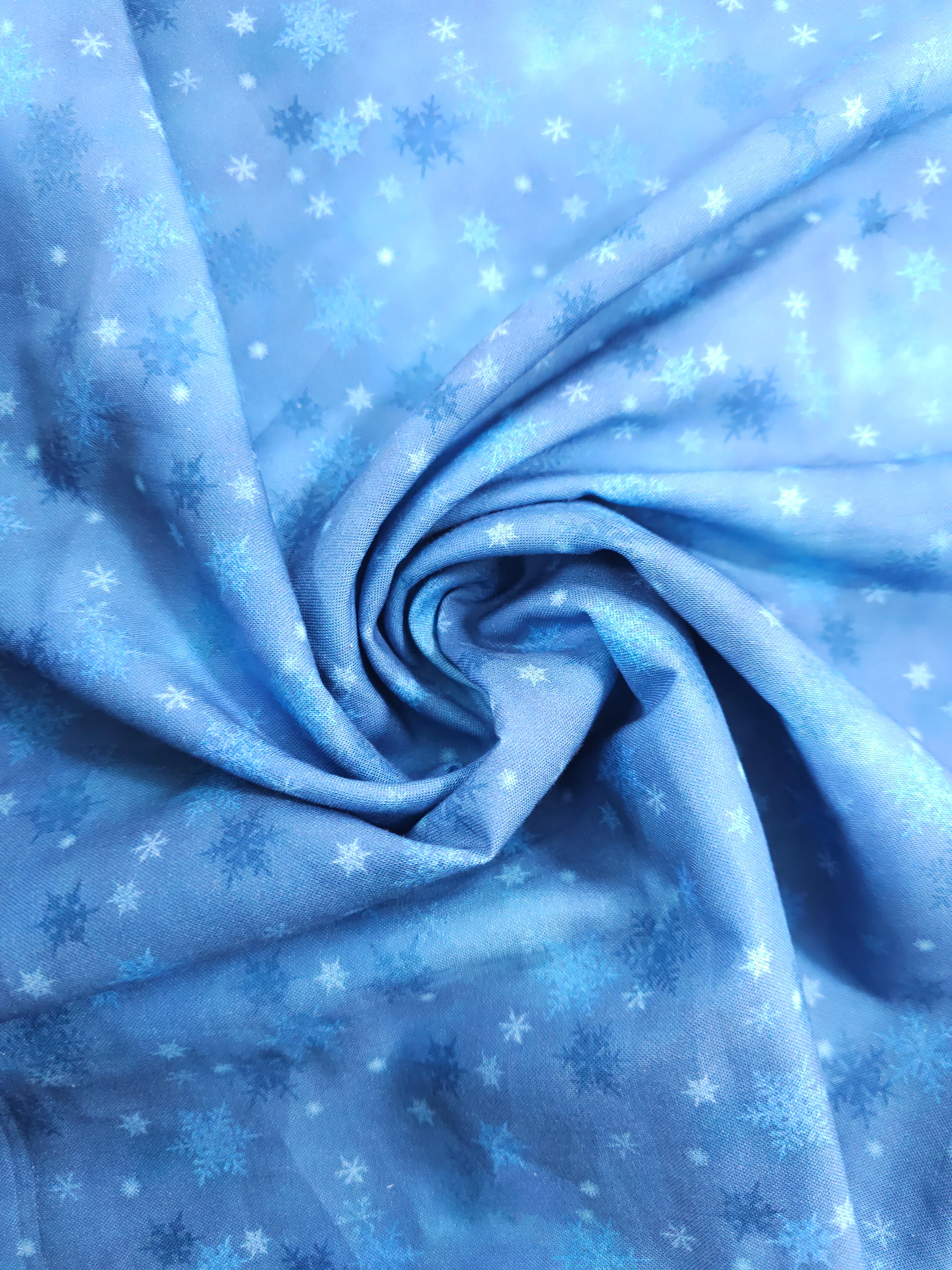 Snowy Fable Cotton - 1.1m Piece