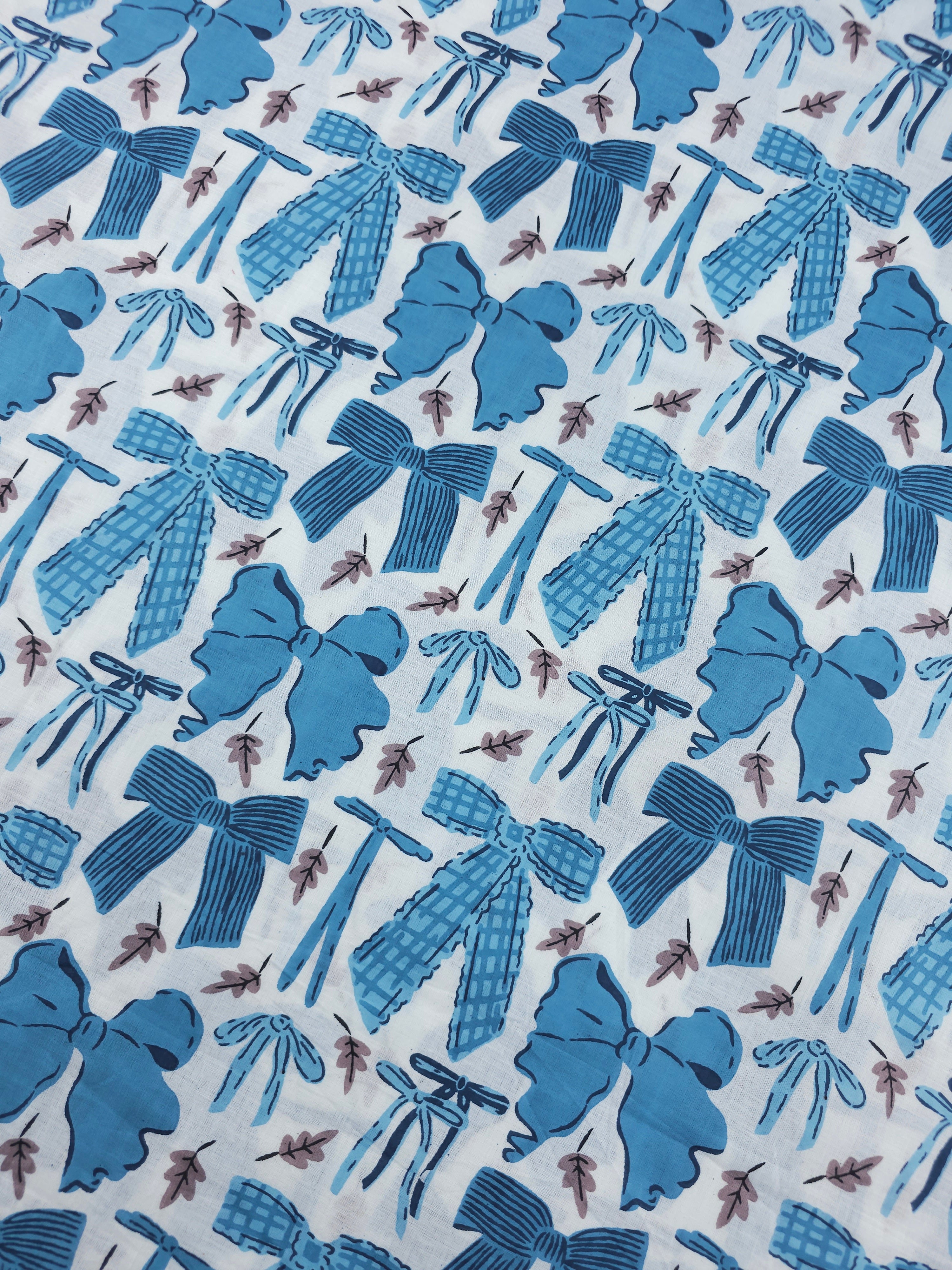 Blue Bow Leaf Cambric Cotton