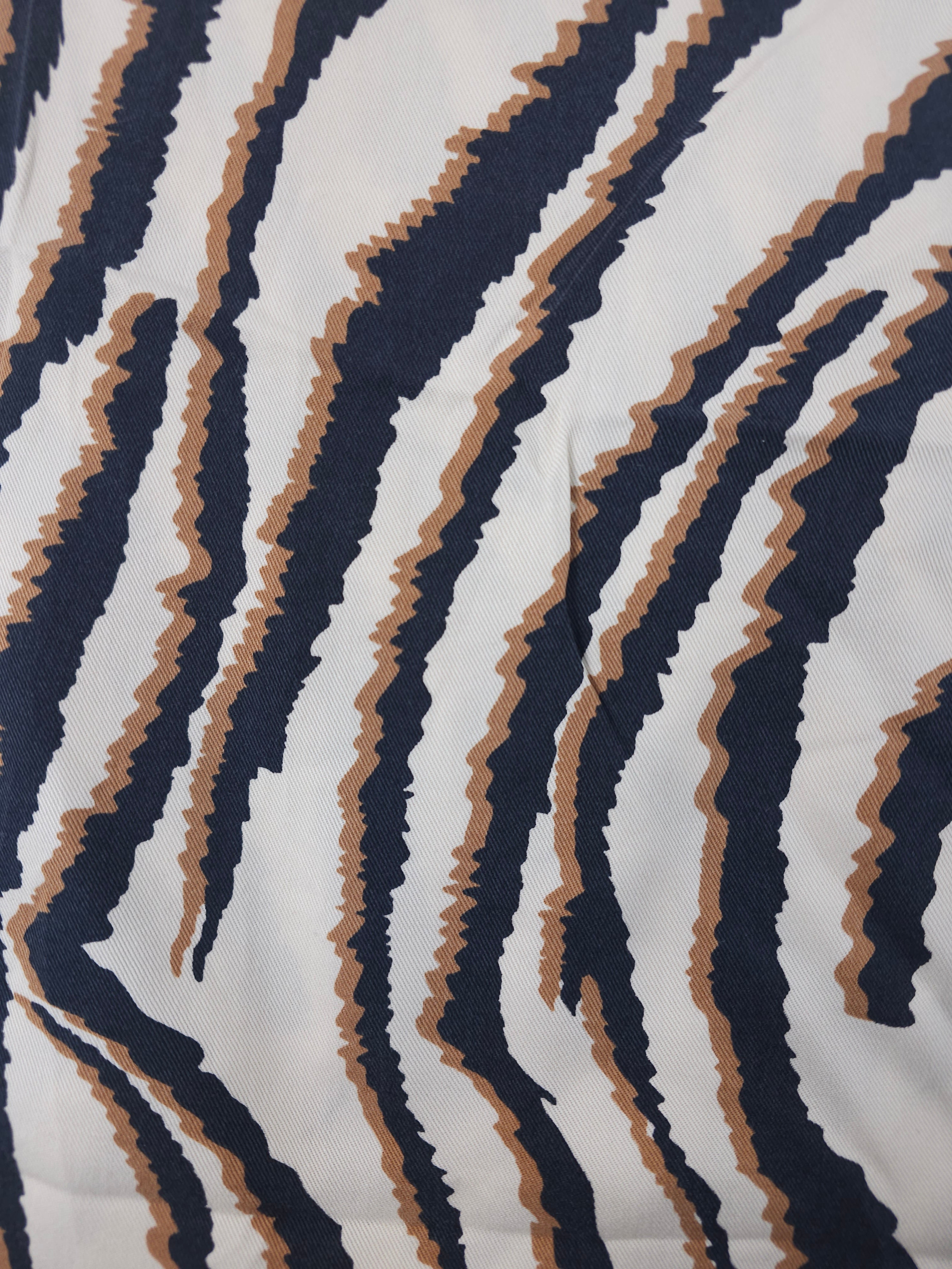 Cream tiger Viscose- 2.5m piece