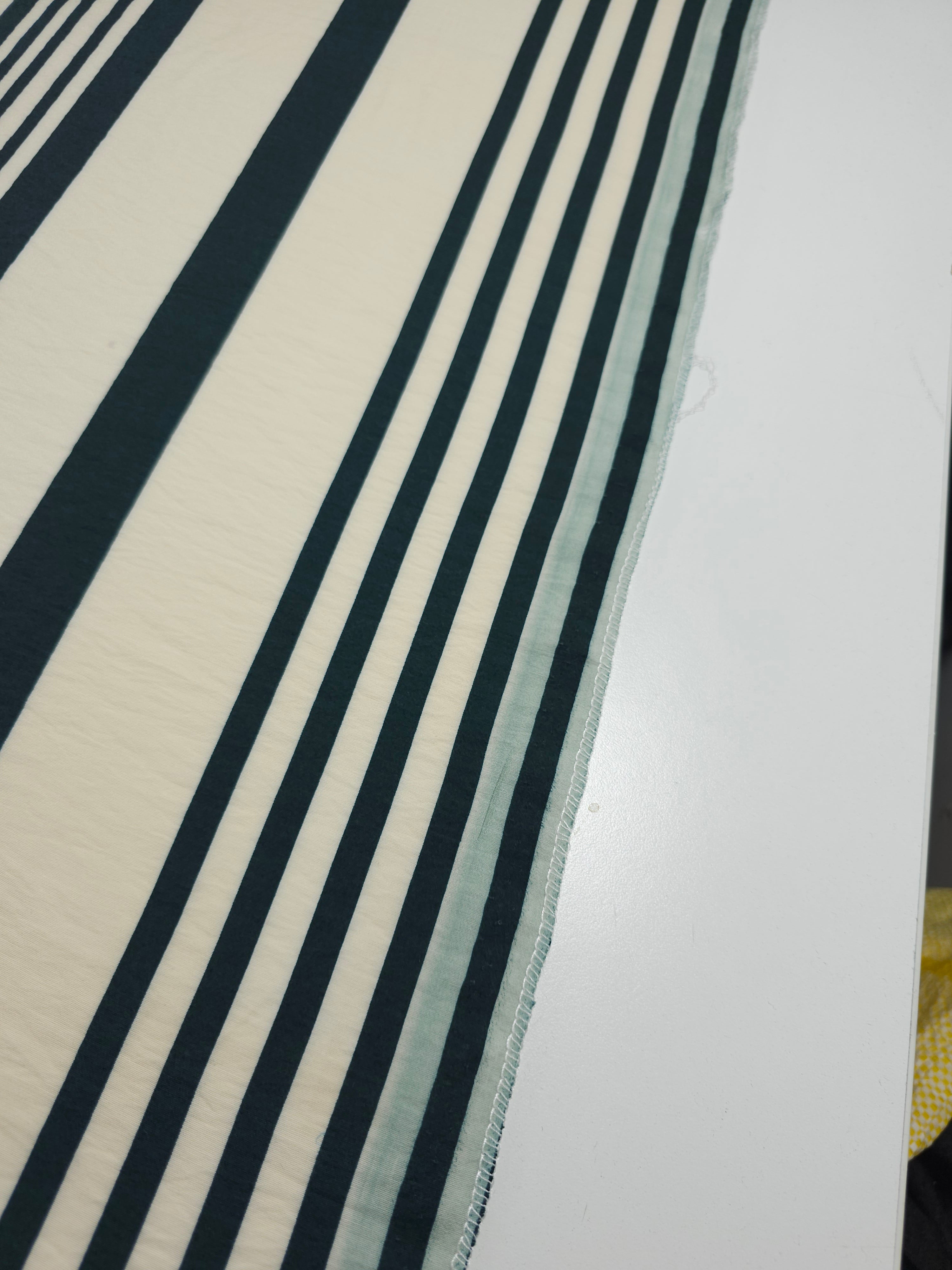 Cream/Petrol Teal Twin Square Geometric Modal