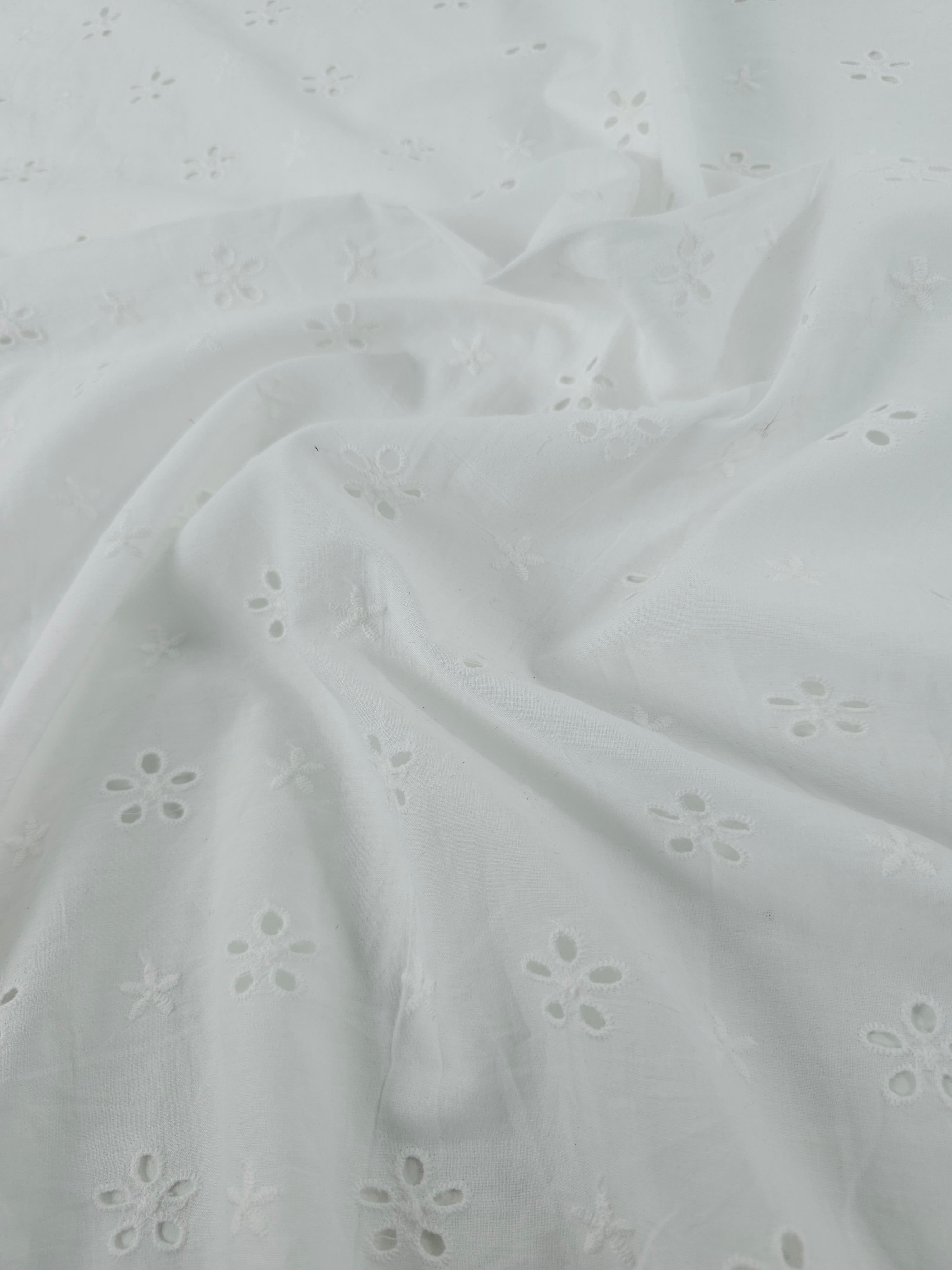 White Star Daisy Flower Cambric Cotton Broderie Anglaise