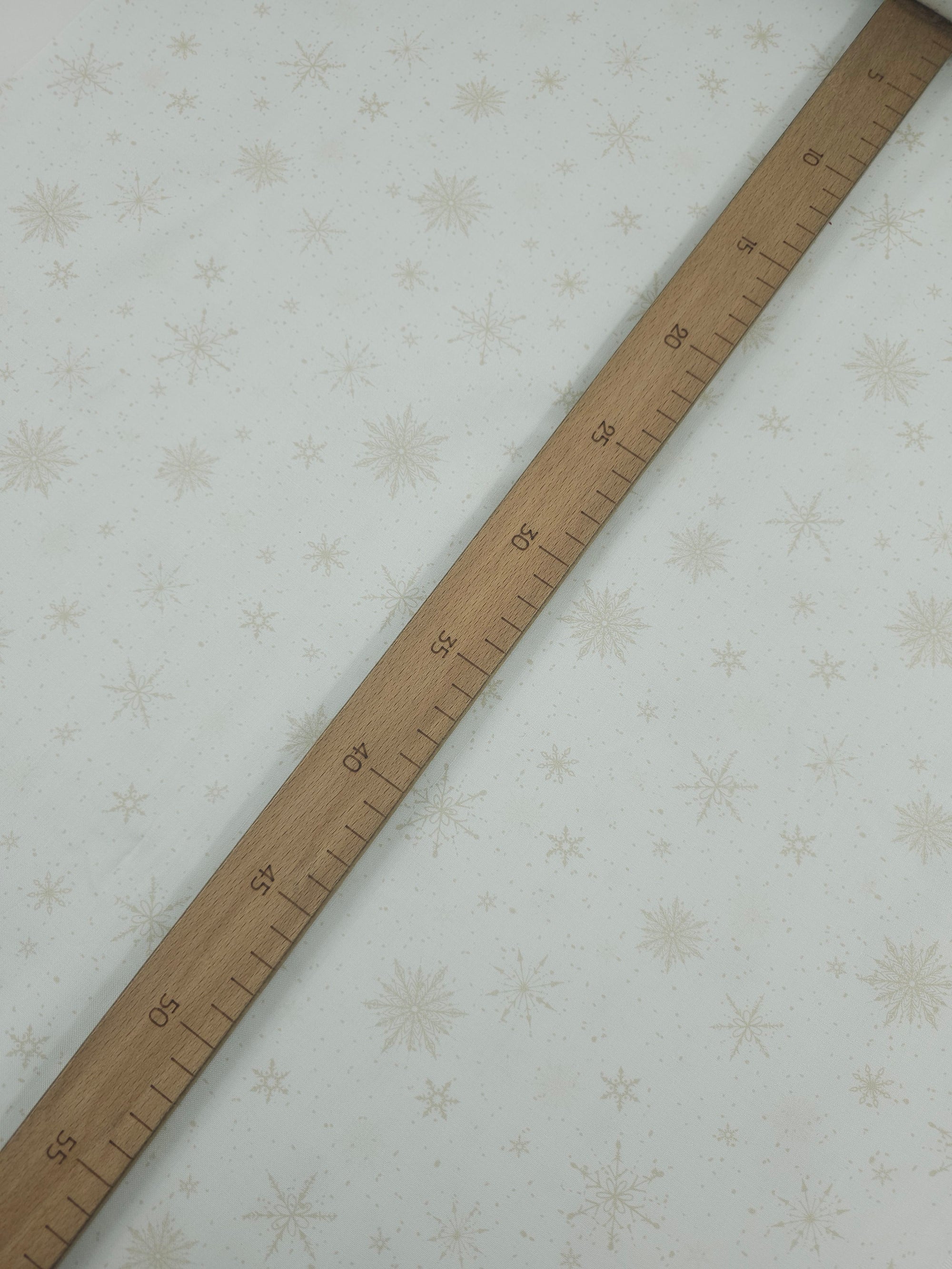 Beige/Off-White Snowflakes 100% Cotton