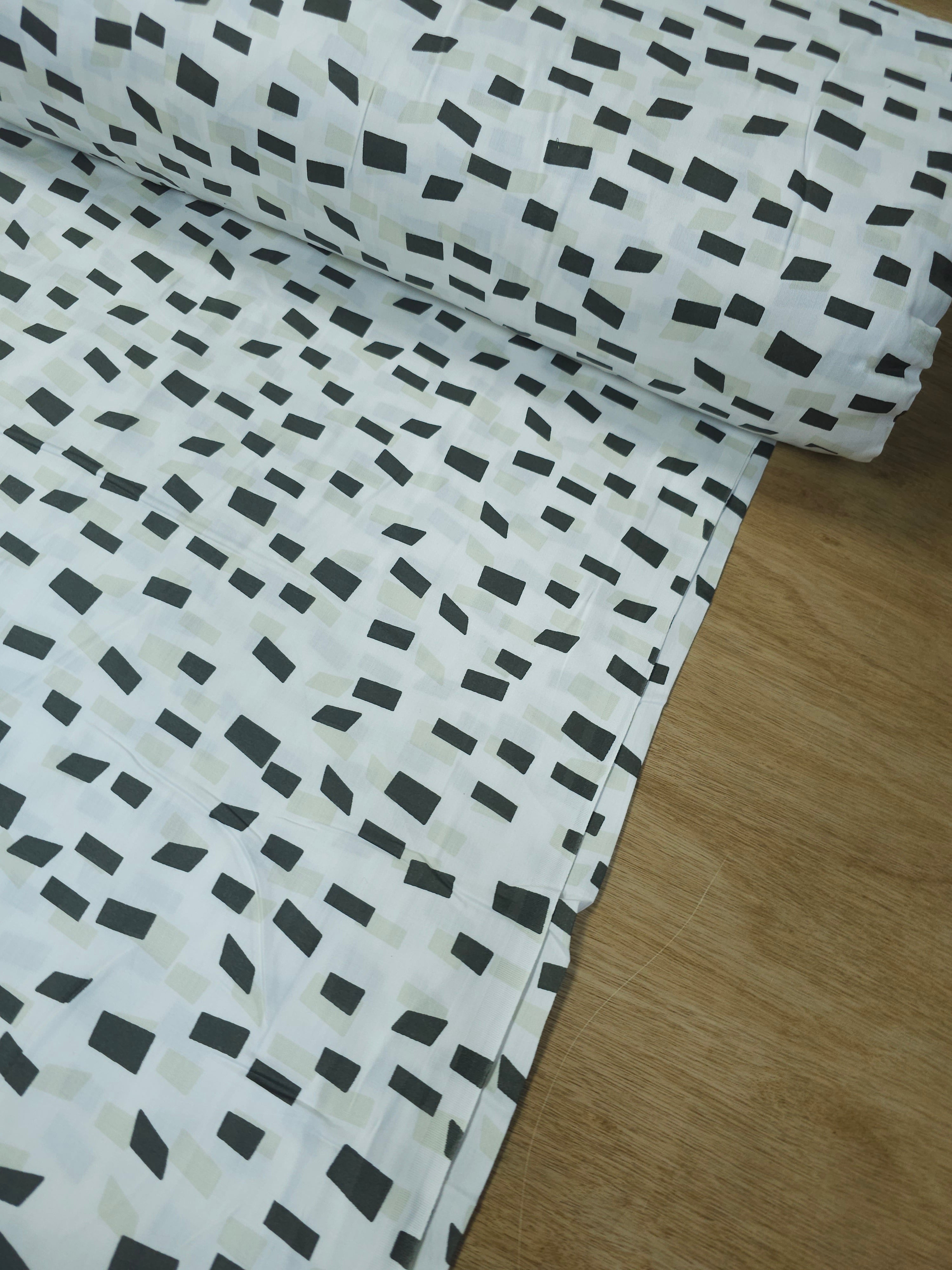 Black/Off-White Confetti Cotton Sateen 86"